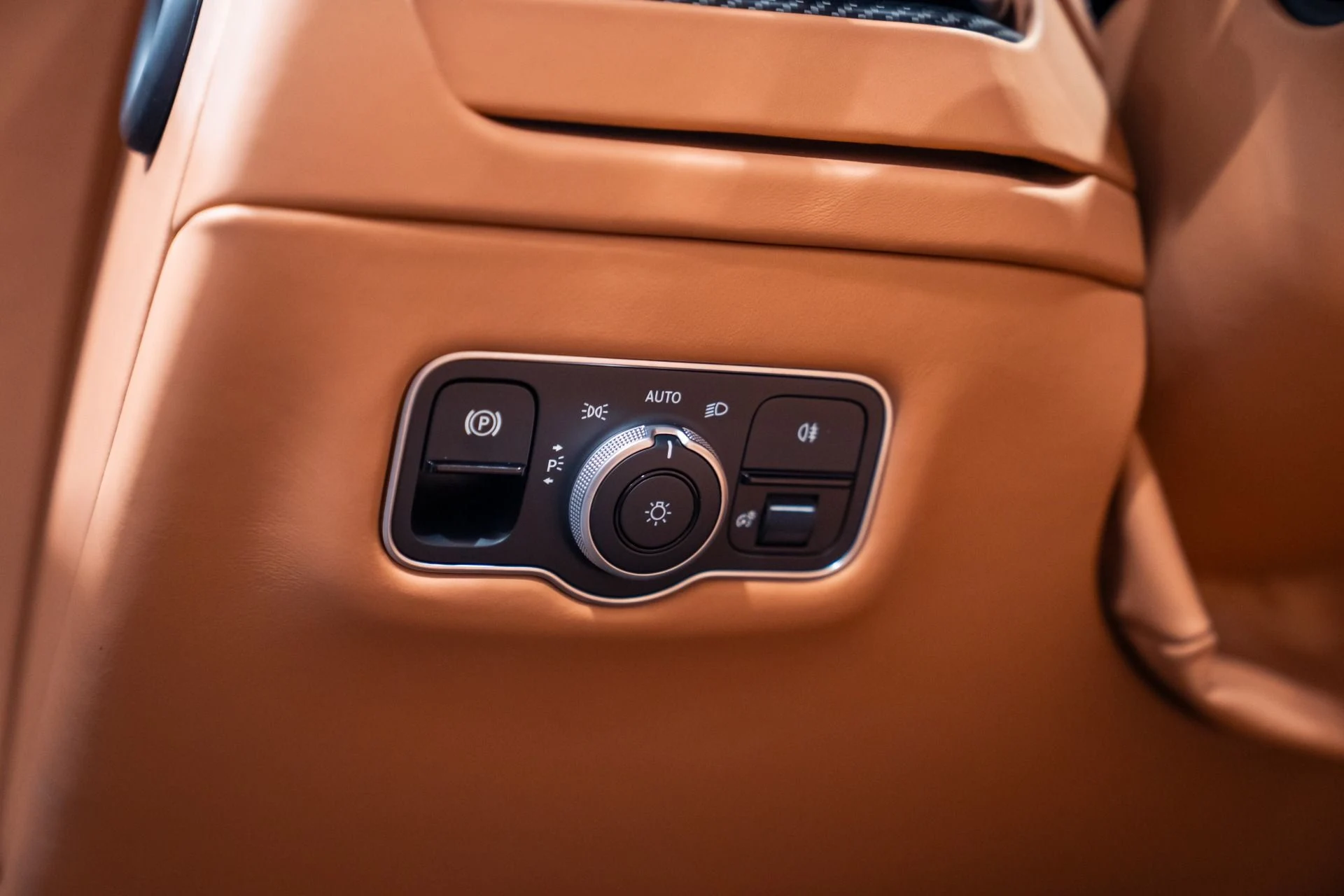 mph051_150274957_Used_2026_Aston_Martin_DB_12_S_Volante_MASSIVE_426995_Original_MSRP_1787344012_9940e3a7d8