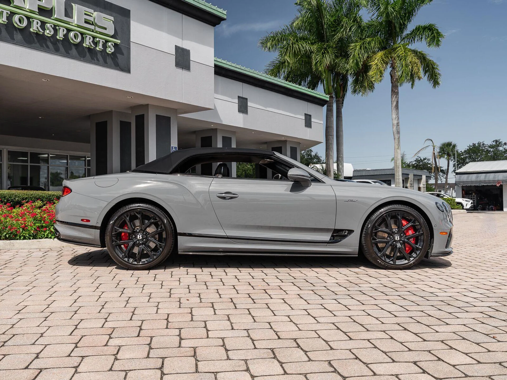 mph051_1523835573_Used_2023_Bentley_Continental_GTC_Speed_1791839540_15acccdf72