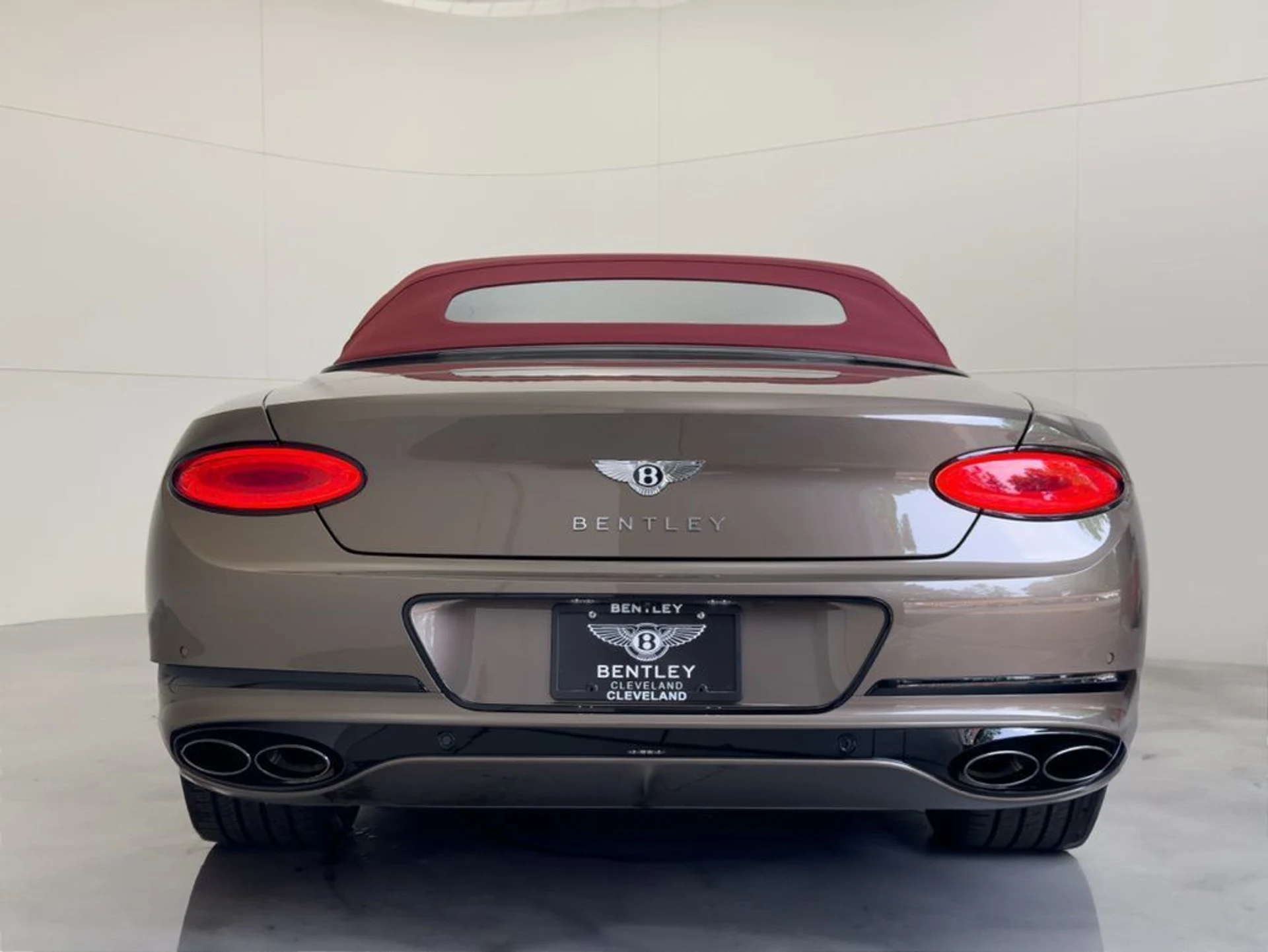 mph051_1534351863_9ig7l0gs00b8xc05lfr790w0d79k_35a2eaa30c