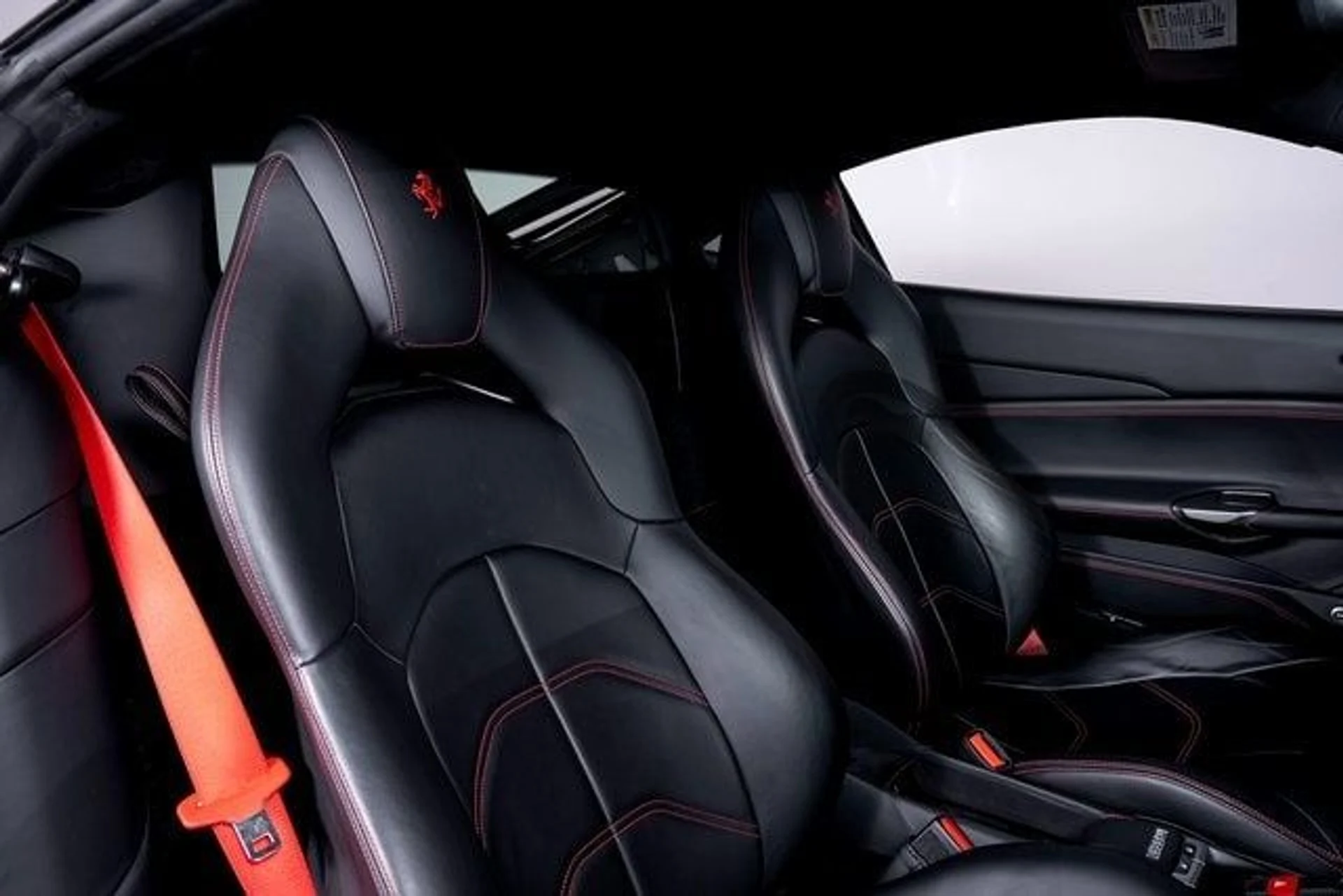 mph051_1555179083_019da8ea528222a9813f0f4eb8f30557x_35d9f636ea