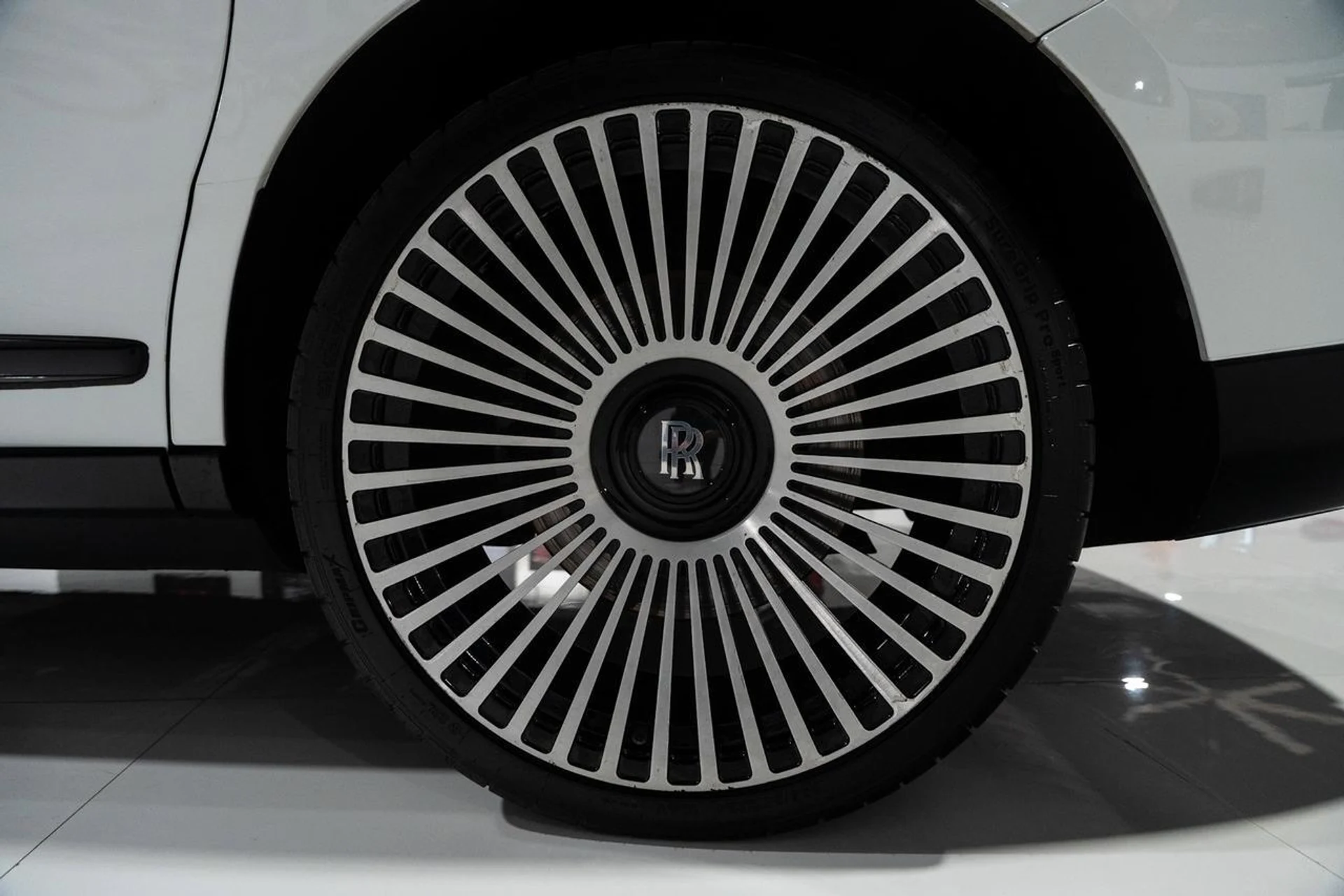 mph051_1555443097_a9208a7e999737785fb5e10310f8427d_7745084506