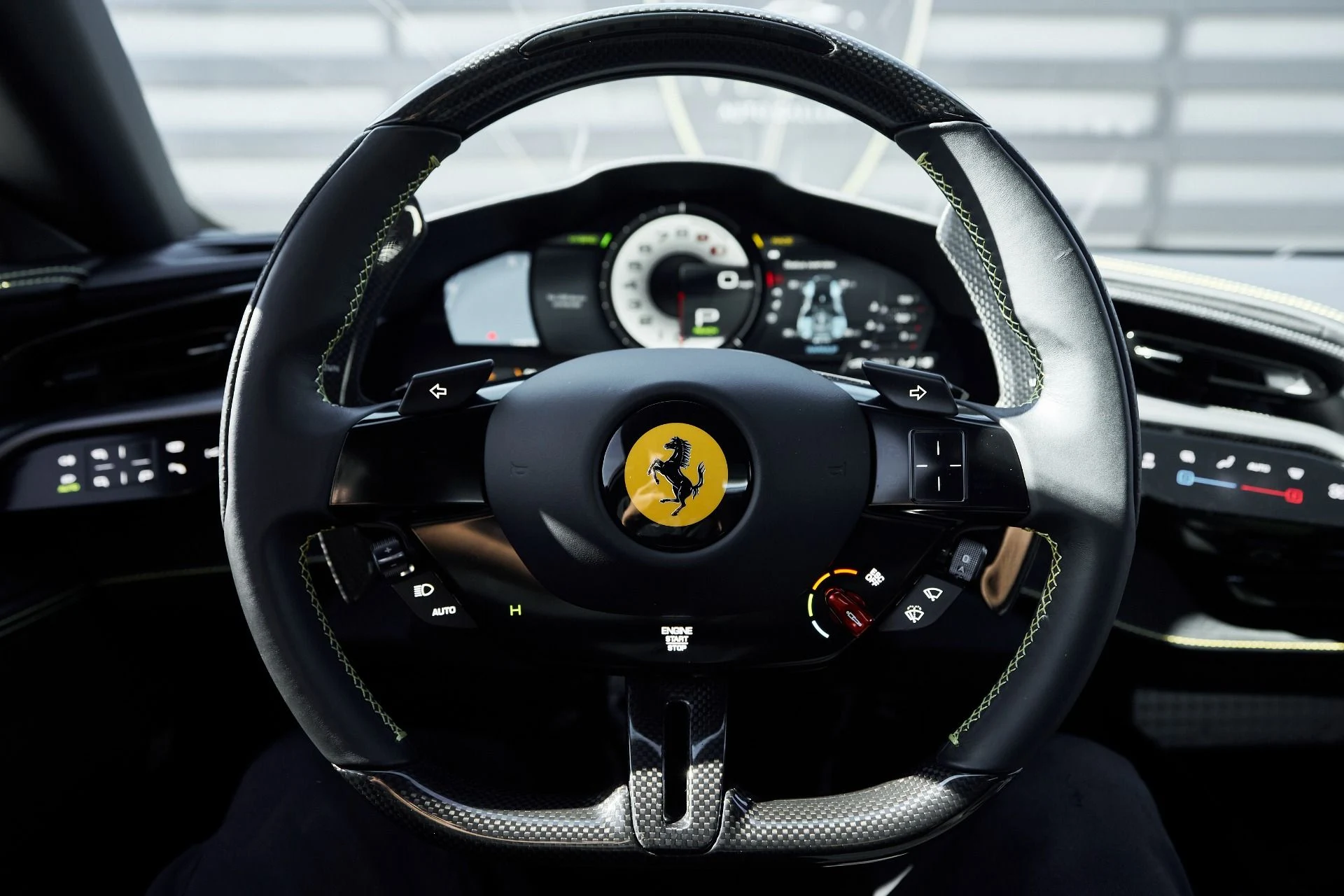 mph051_1556991158_Used_2023_Ferrari_SF_90_Stradale_1762821718_3dcf4c1d91