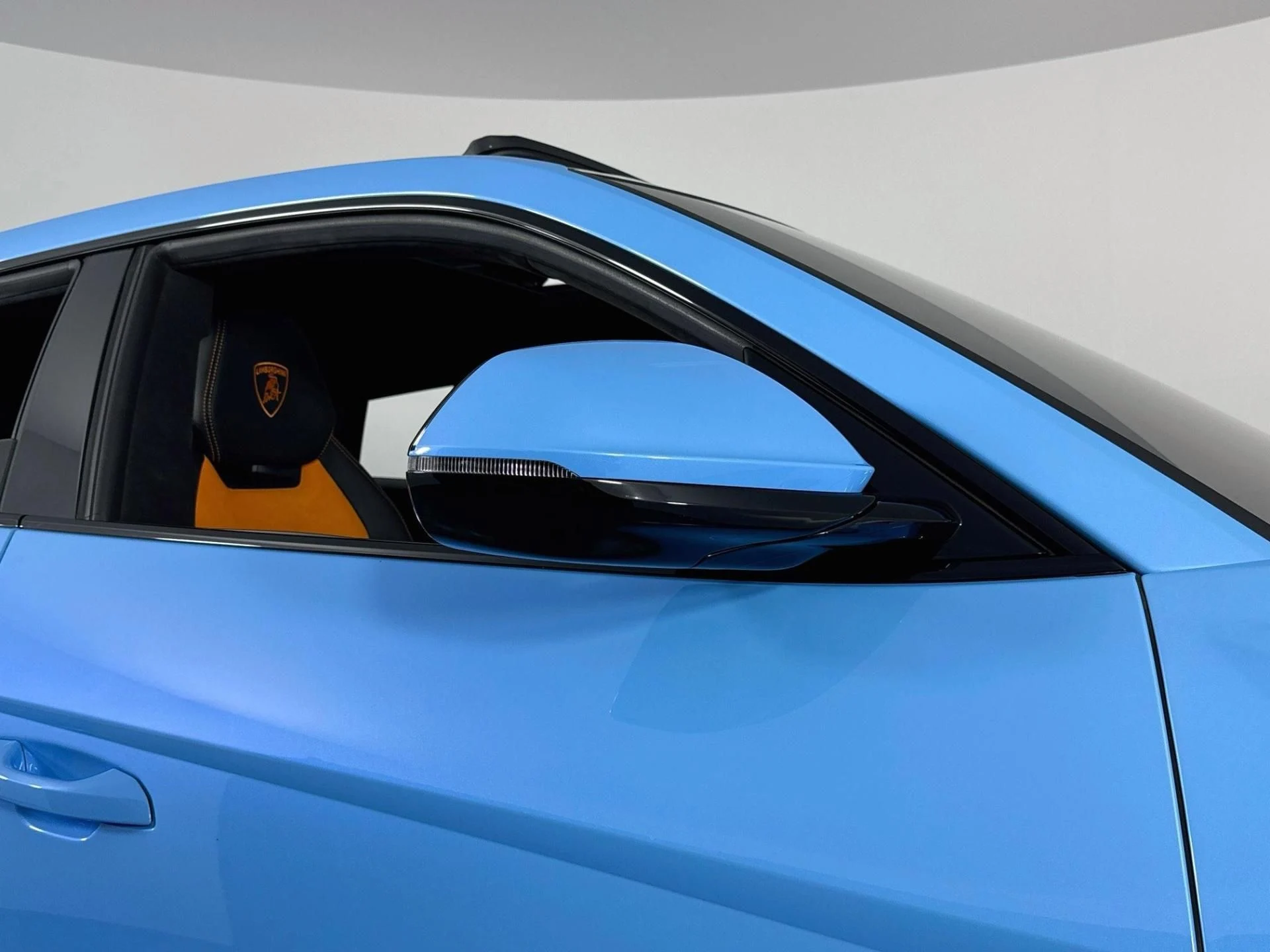 mph051_1557383104_Used_2022_Lamborghini_Urus_1786397316_738f01f31e