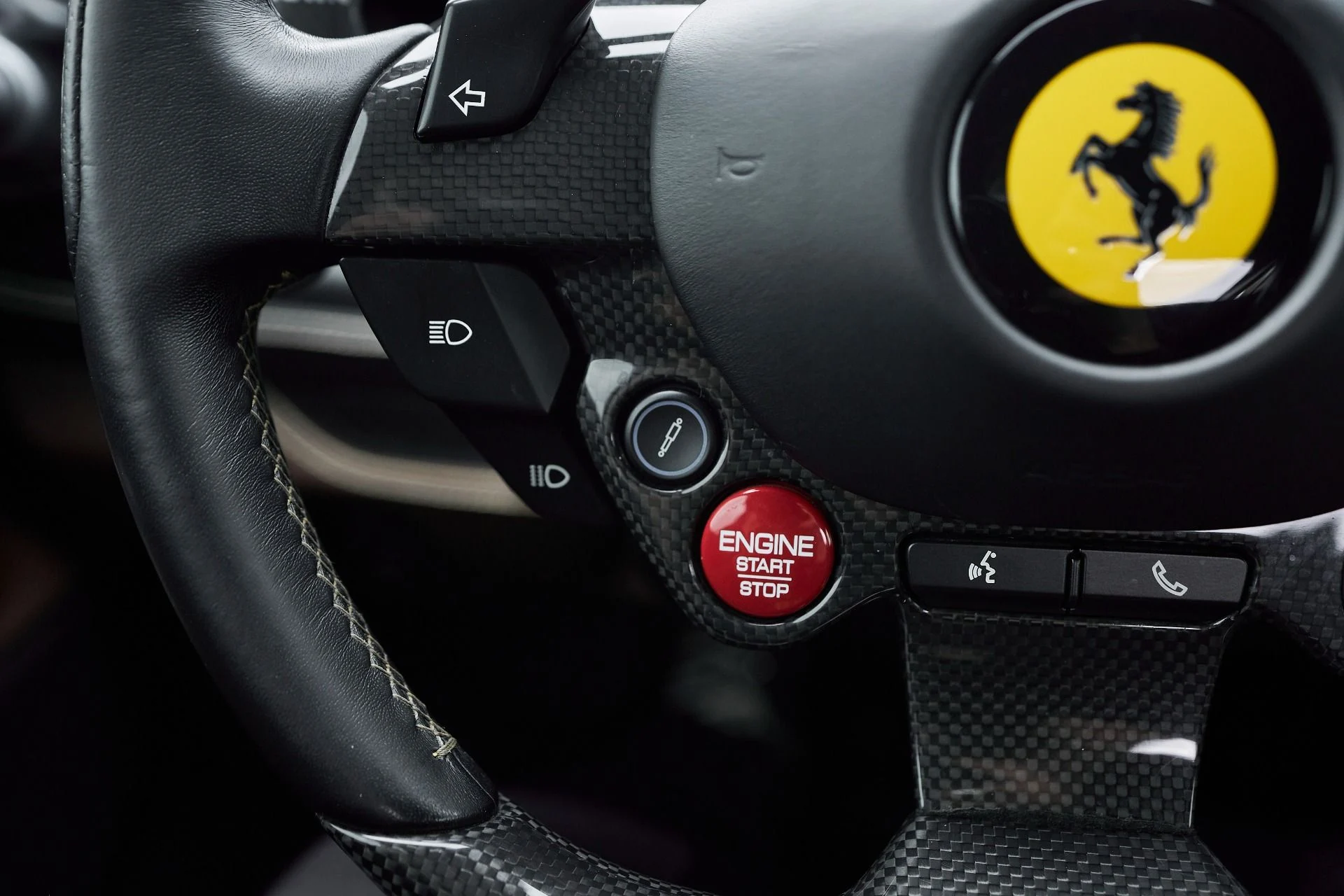 mph051_1570209799_Used_2020_Ferrari_F8_Tributo_Base_1761597685_3982202d04