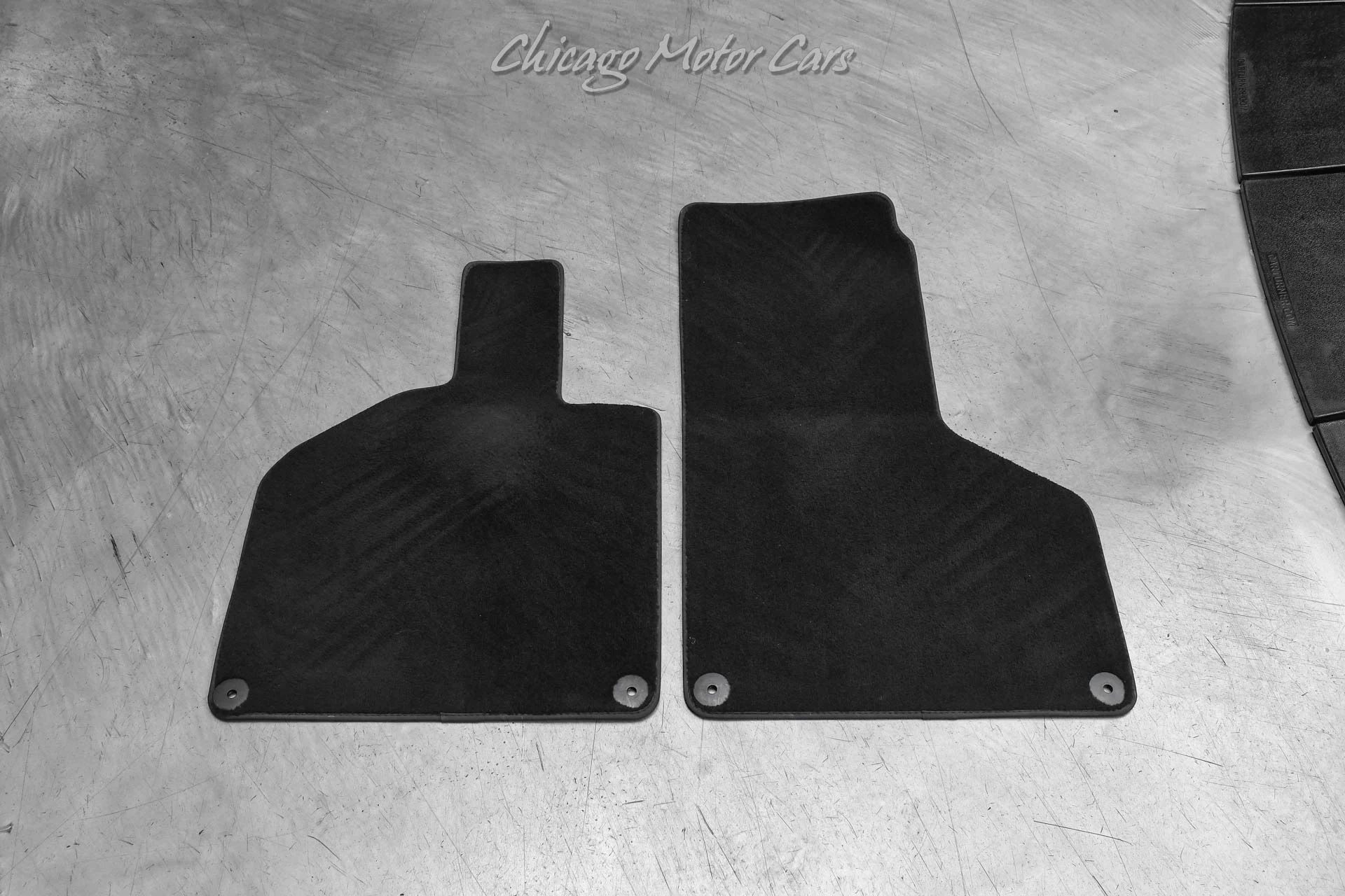 mph051_1606082296_13359_p52_l_c27e84b4c5