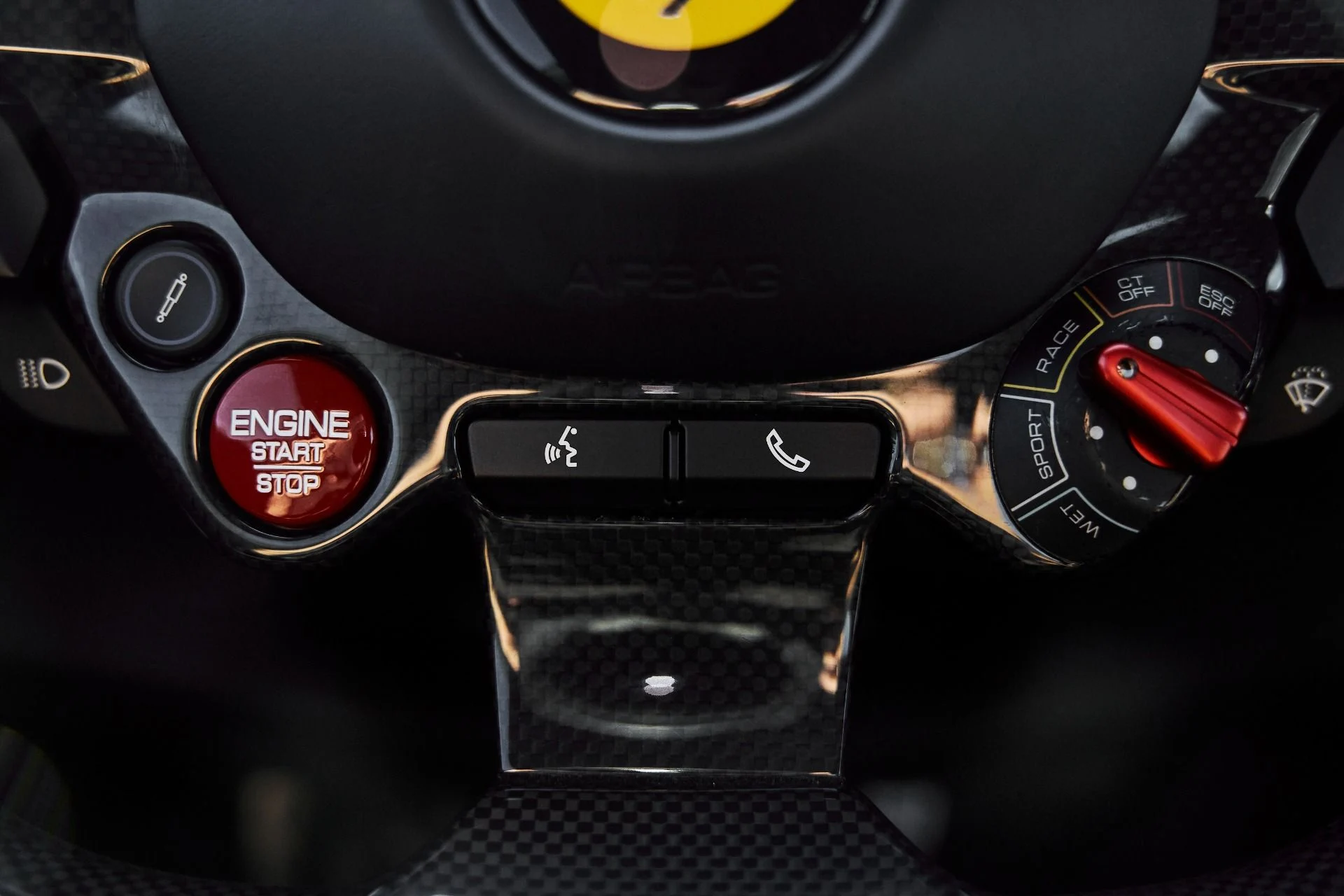 mph051_1639744569_Used_2020_Ferrari_812_Superfast_Base_1778723477_216b625017