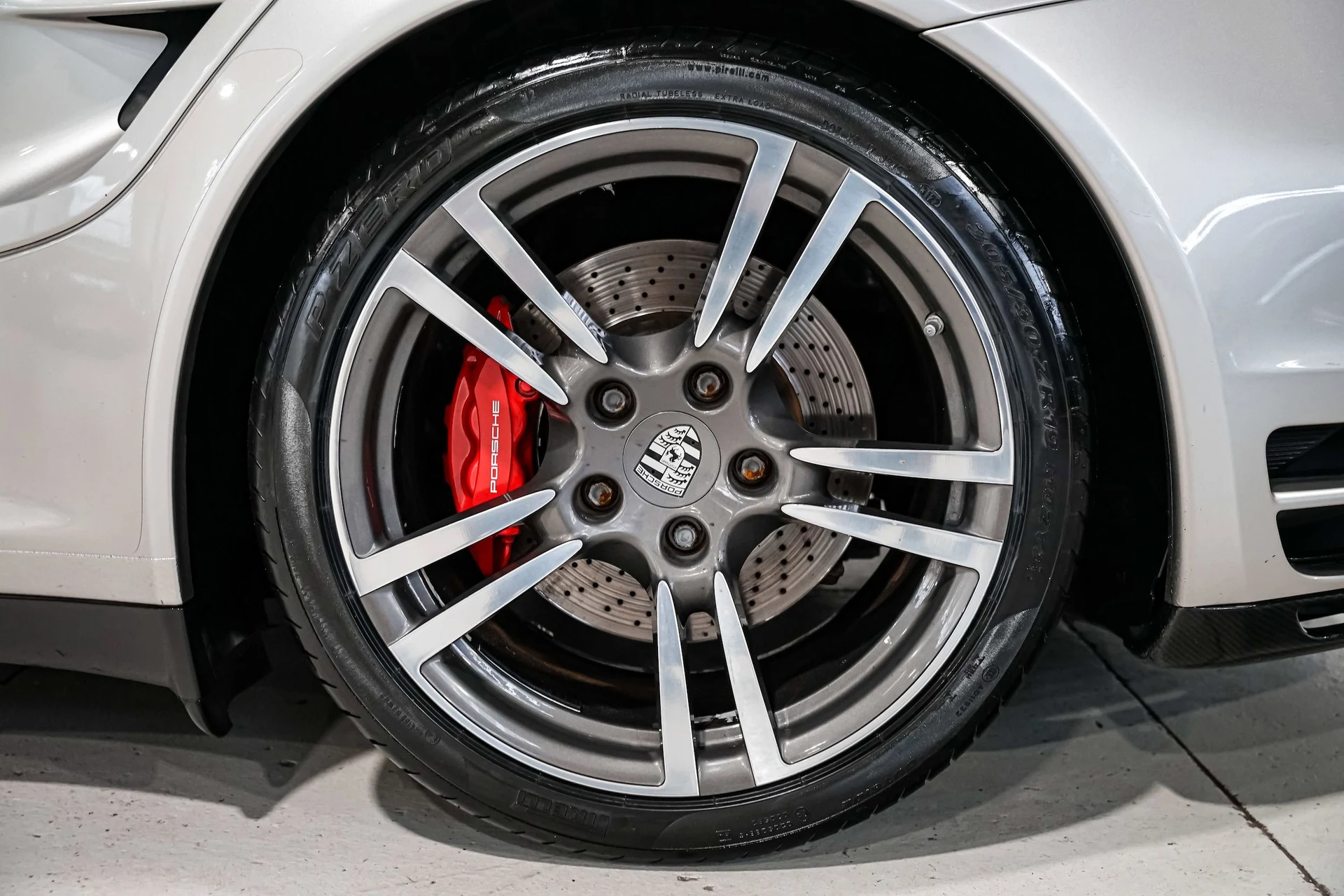 mph051_164805959_9430b779187c15138f0d57f9c07a59b4x_e12ea0bfe0