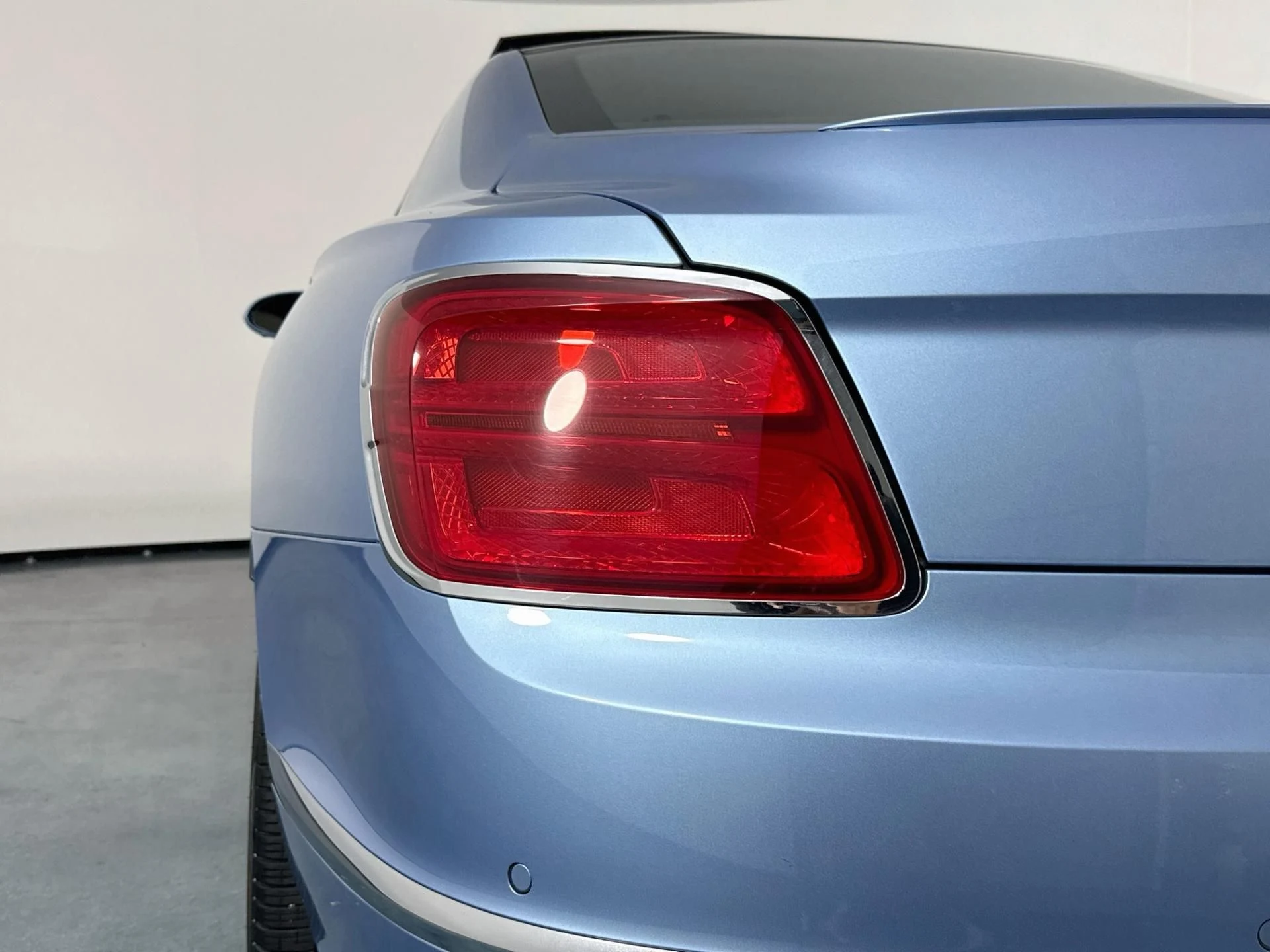 mph051_1662530931_Used_2022_Bentley_Flying_Spur_V8_1787092920_975a1bdd3d