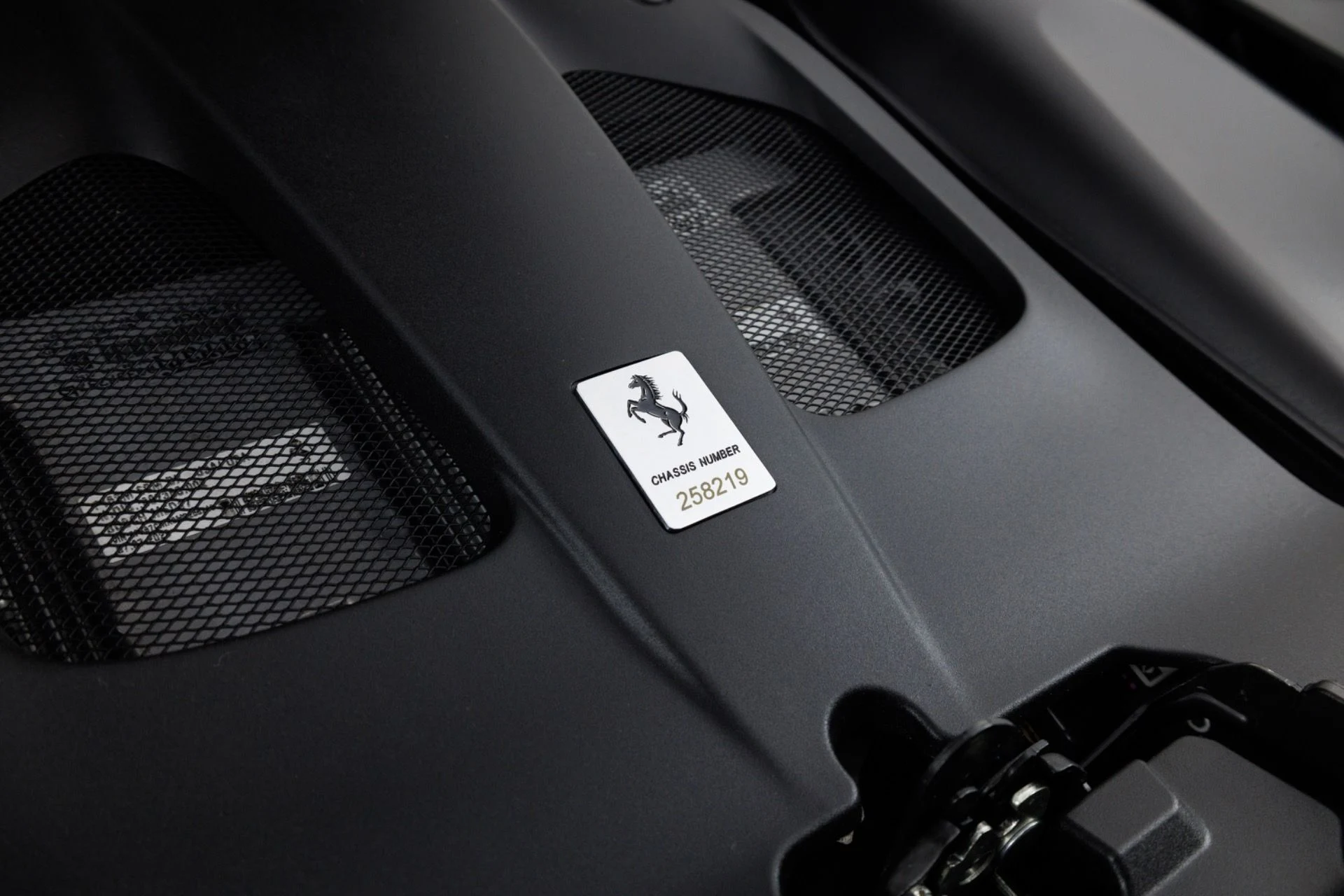 mph051_1675827666_Used_2021_Ferrari_812_GTS_1778536444_88542fd272