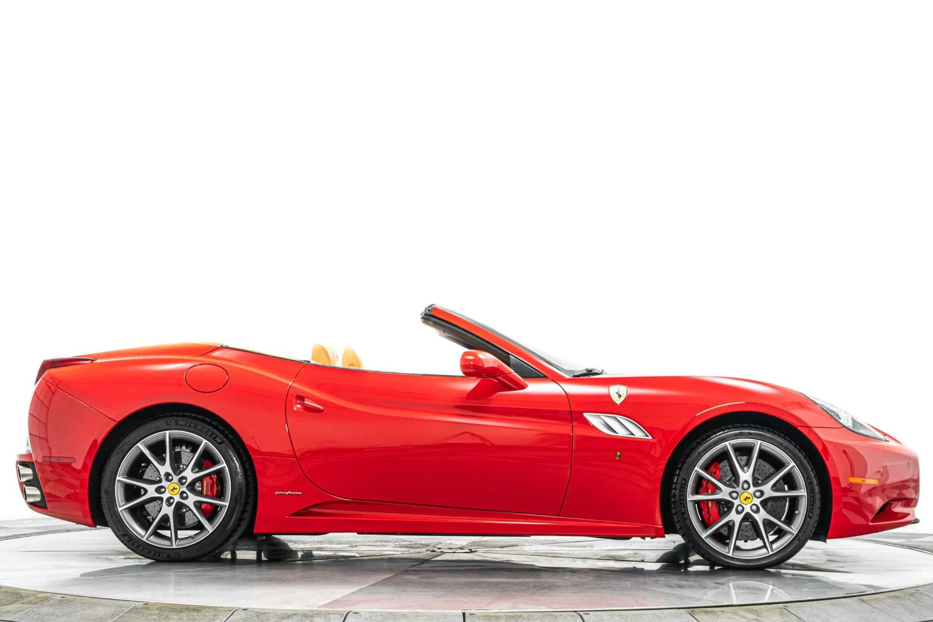 mph051_1696471409_Used_2013_Ferrari_California_Low_Miles_Daytona_Seats_Forged_Wheels_1776872809_00af1593a8