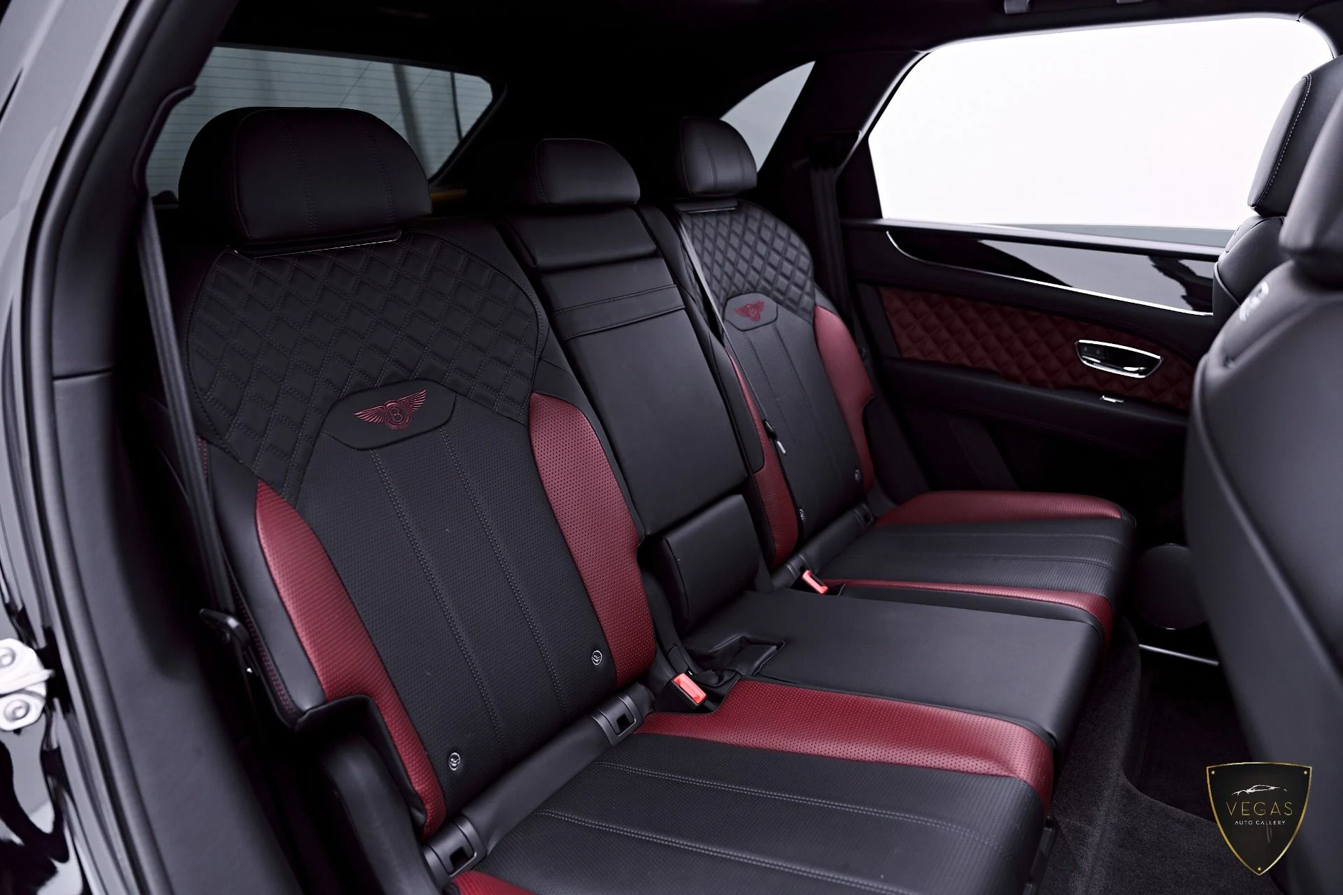 mph051_171168457_Used_2024_Bentley_Bentayga_S_1783554534_ff6a1235a5