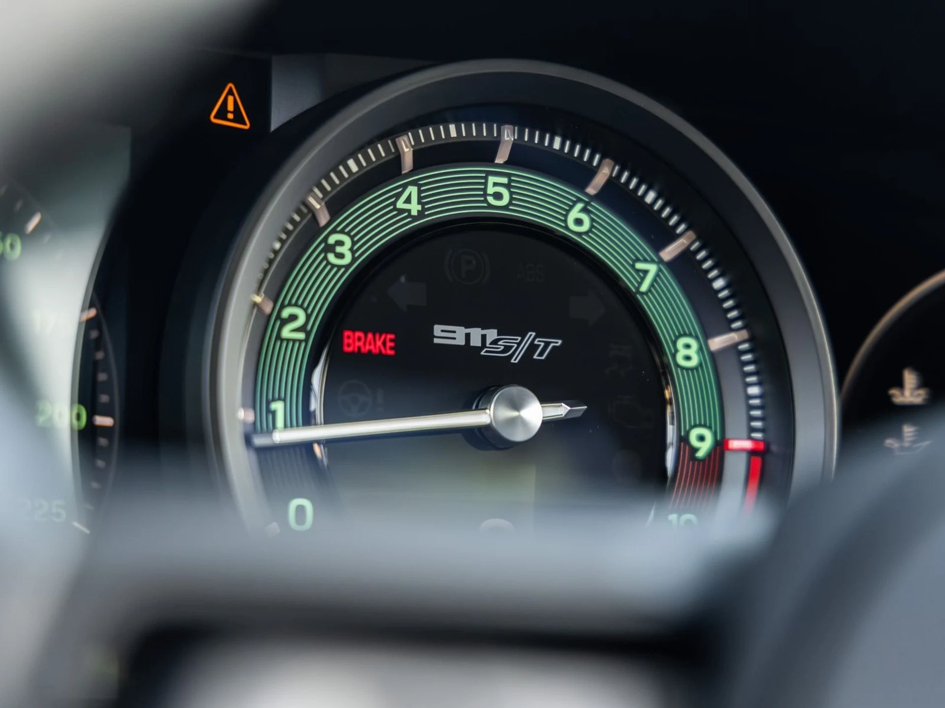 mph051_1716528525_52_5659e9e42d