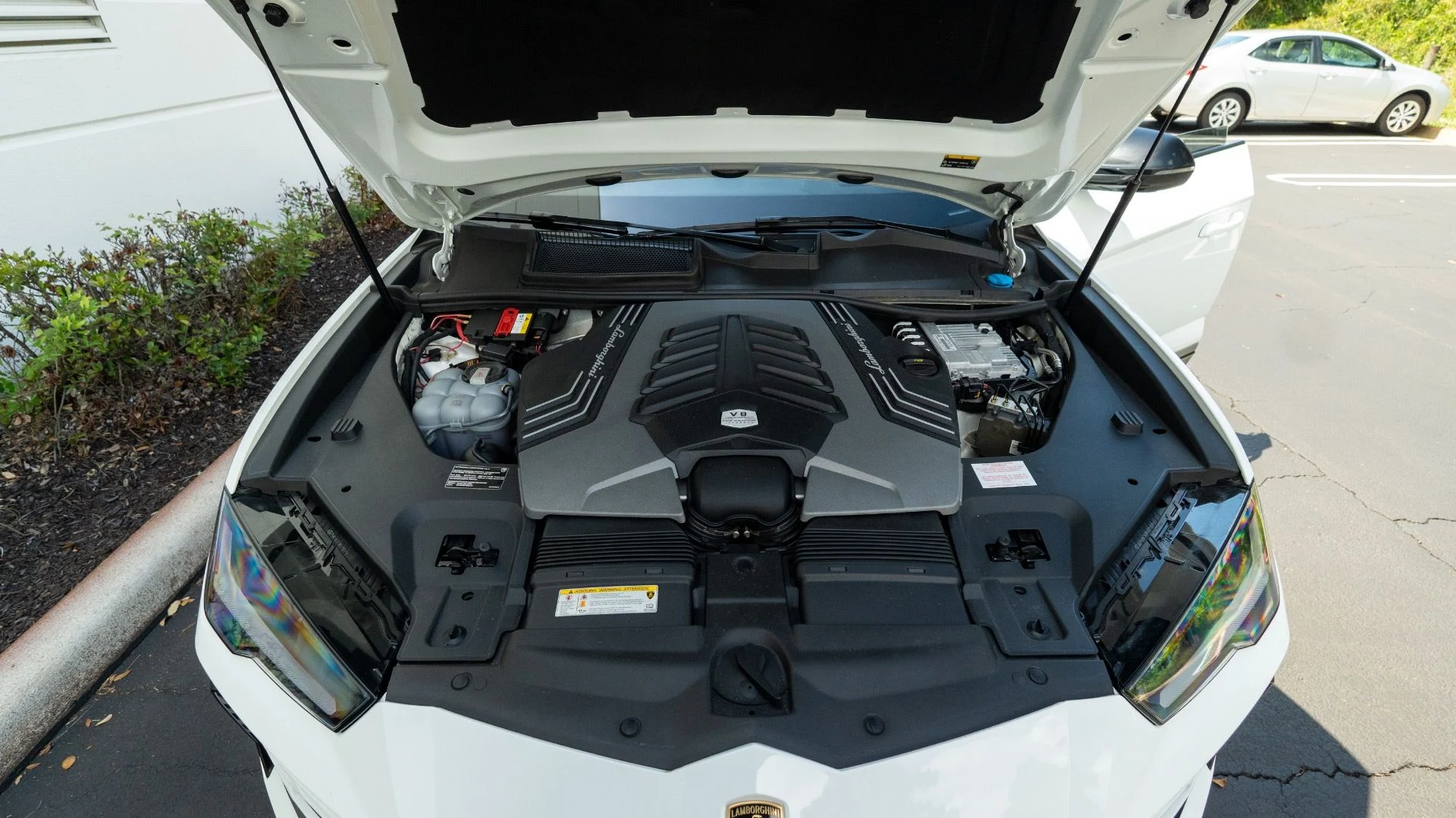 mph051_1723691317_Used_2021_Lamborghini_Urus_1754682005_85398e8585
