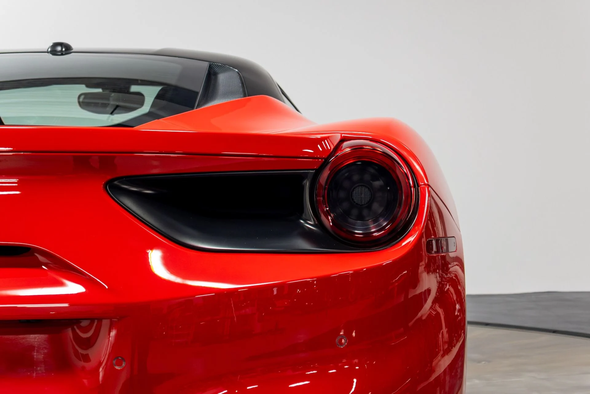 mph051_1784663423_Used_2018_Ferrari_488_GTB_1775864640_c206d989af