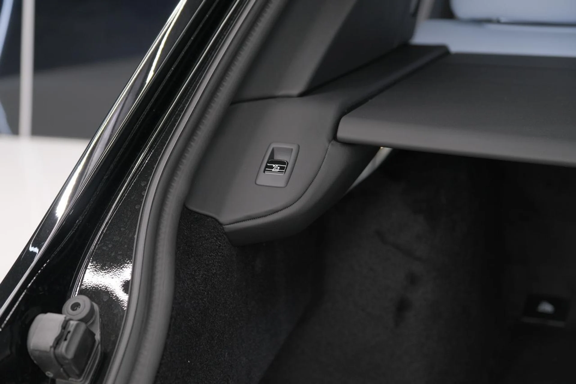 mph051_1815859209_967abcb96abf5ed1190ad4b789a89799_18515bead9