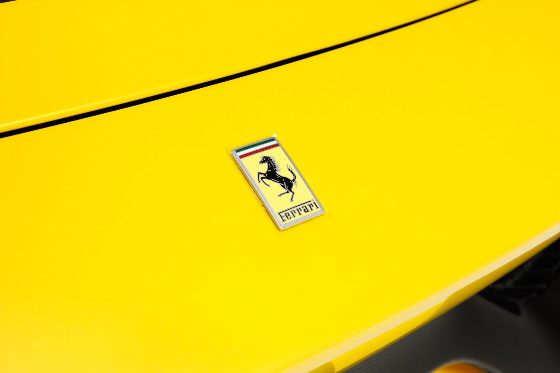 mph051_1826498641_Used_2020_Ferrari_488_Pista_1773687206_34a84abba7