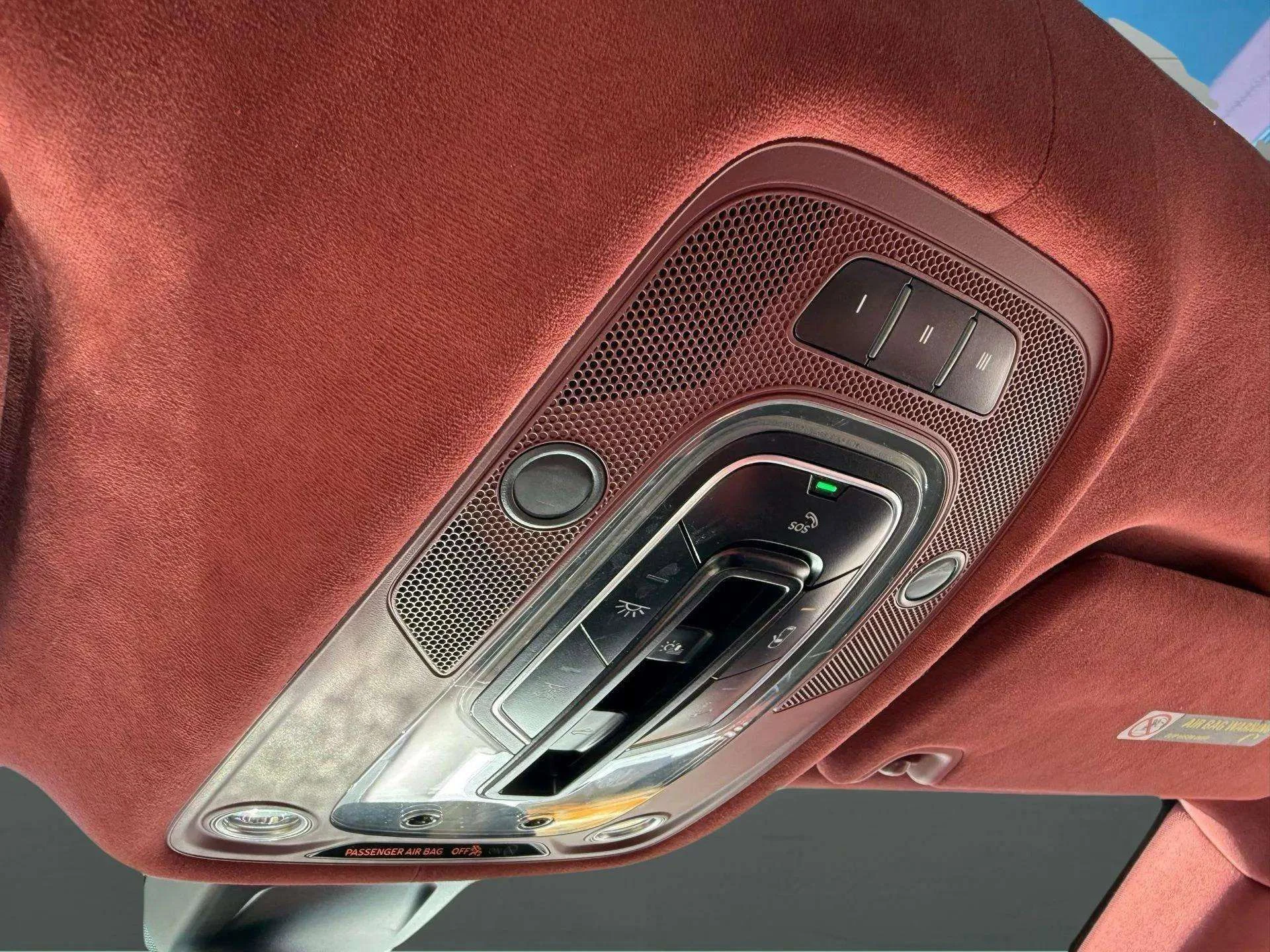 mph051_1828326579_e7a07a98f4df45f7bf3327abff0b9db0_e9b3931c46