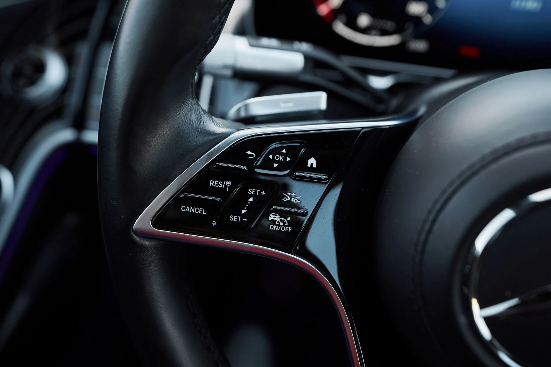 mph051_1828545245_Used_2022_Mercedes_Benz_S_Class_Maybach_S_580_1763082551_c28679457e