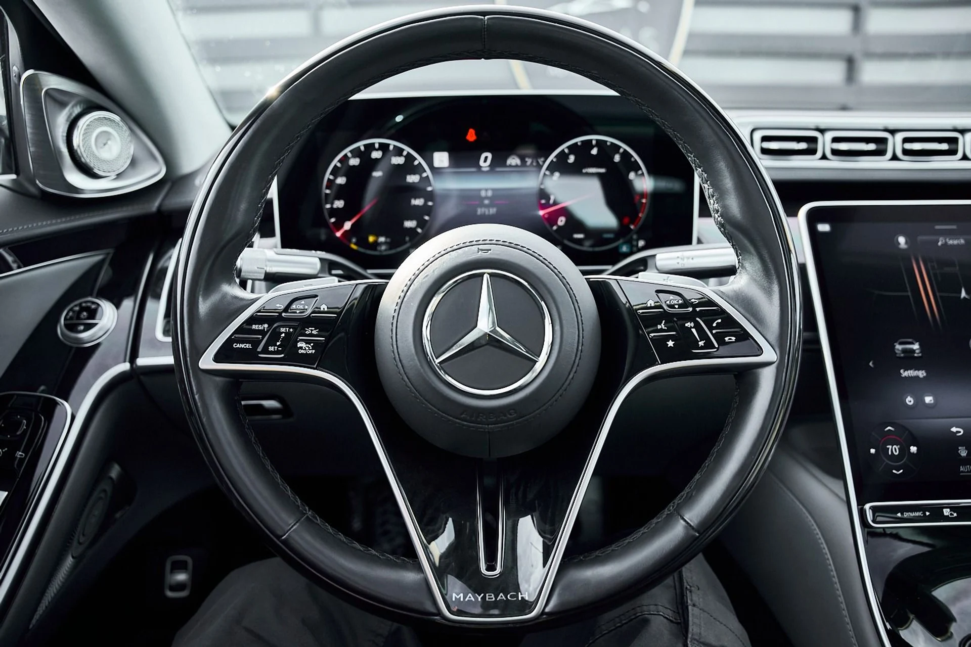 mph051_1842476426_Used_2021_Mercedes_Benz_S_Class_Maybach_S_580_1771643115_52d8d5ba45