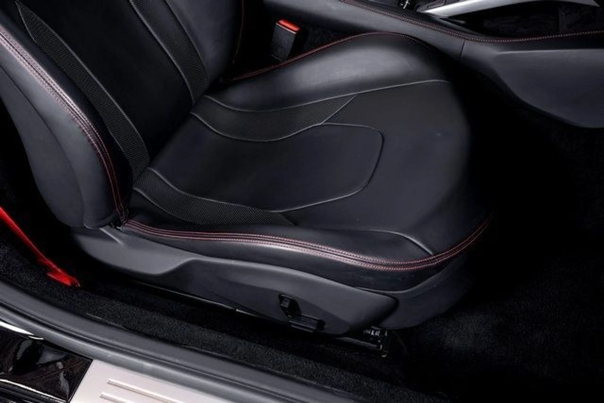 mph051_1847925483_012e11d86bdf0aa9dcaa5abc9679a369x_78f7c587e9