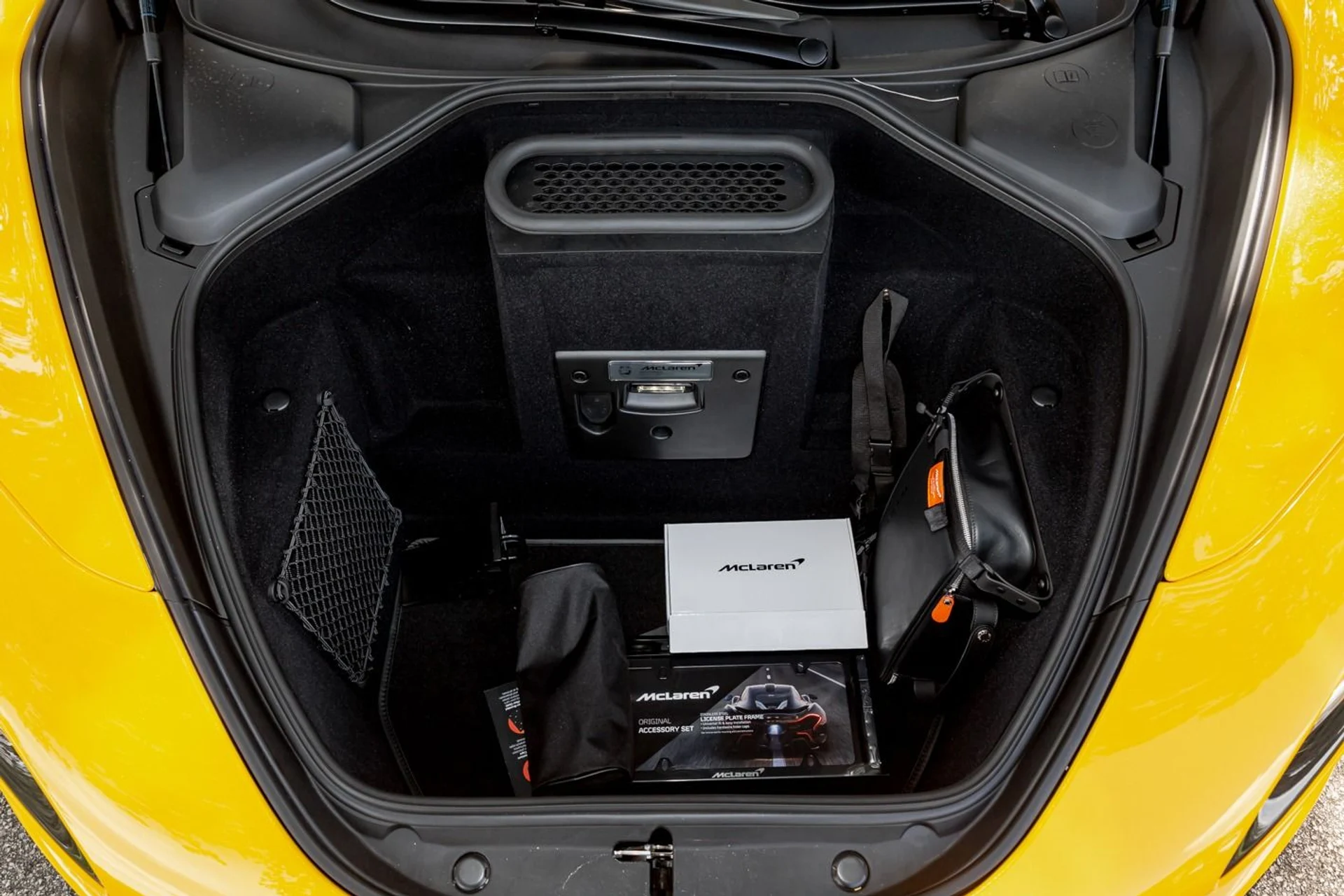 mph051_1855759951_New_2024_Mc_Laren_750_S_Spider_95a7c6c747