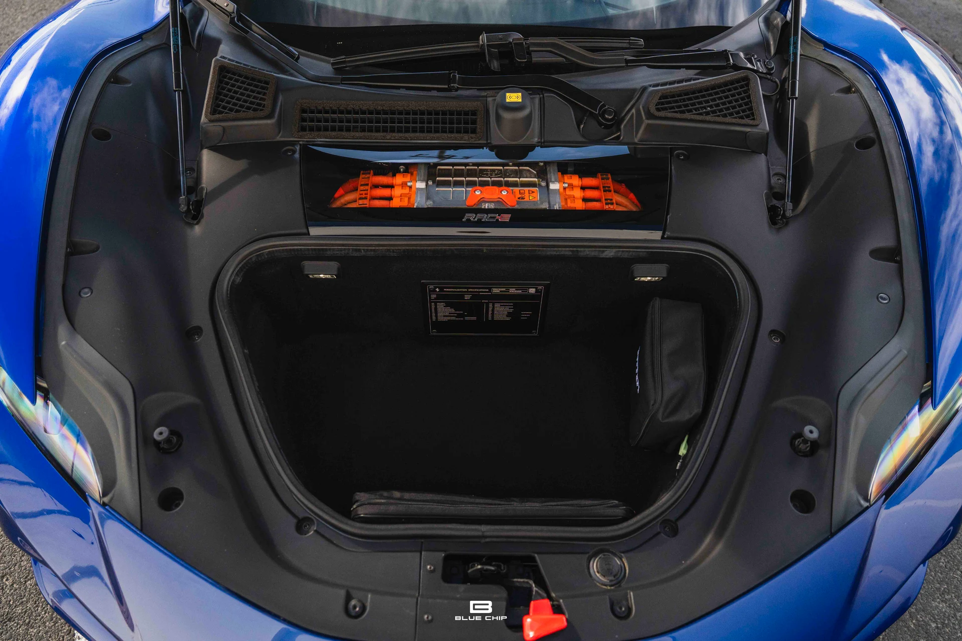 mph051_1859055450_6995fde2286152a0e13674ba_A7403424_747b7ccb97