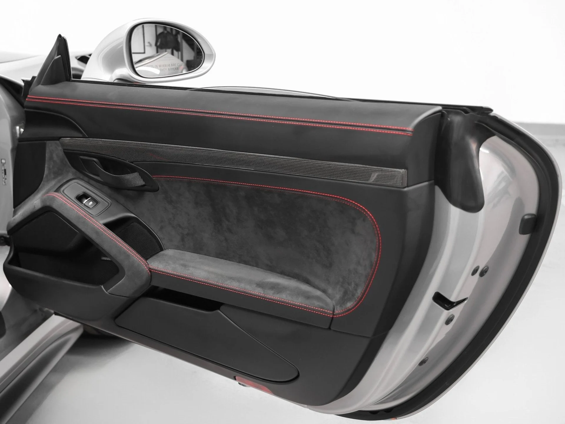 mph051_186147991_52_4052e11b87