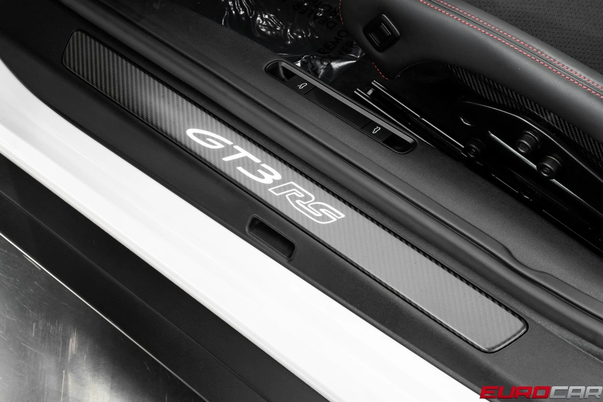 mph051_190017175_image_52_f1382e6488