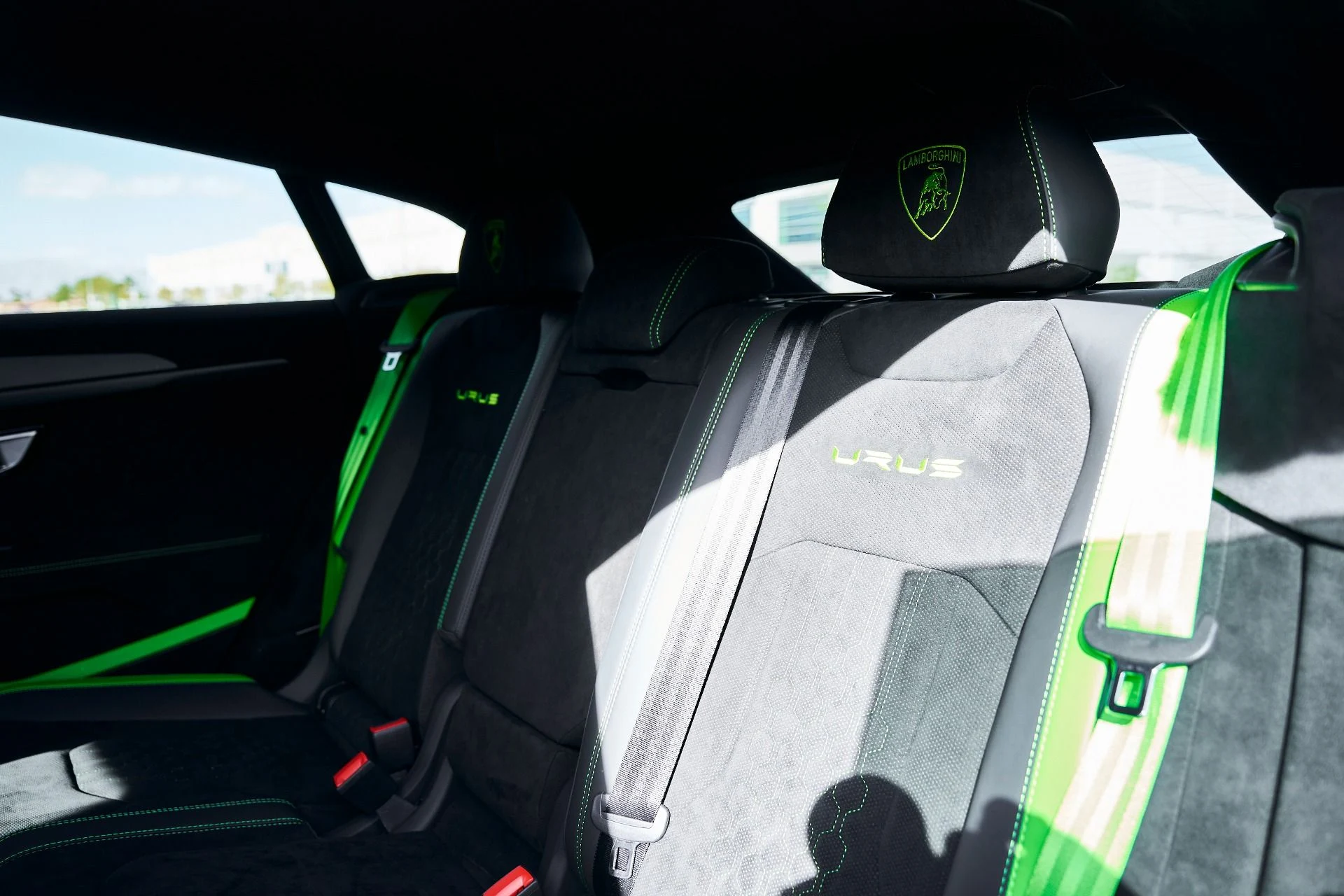 mph051_1913905094_Used_2024_Lamborghini_Urus_Performante_1772849125_9e0411ea35