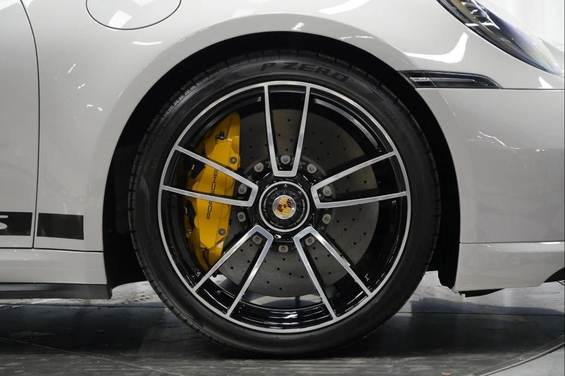 mph051_1989774420_8s9c_Yem7aar_Z0_A8_RQOB_Gf_dy_B1_U_8bfbc52873