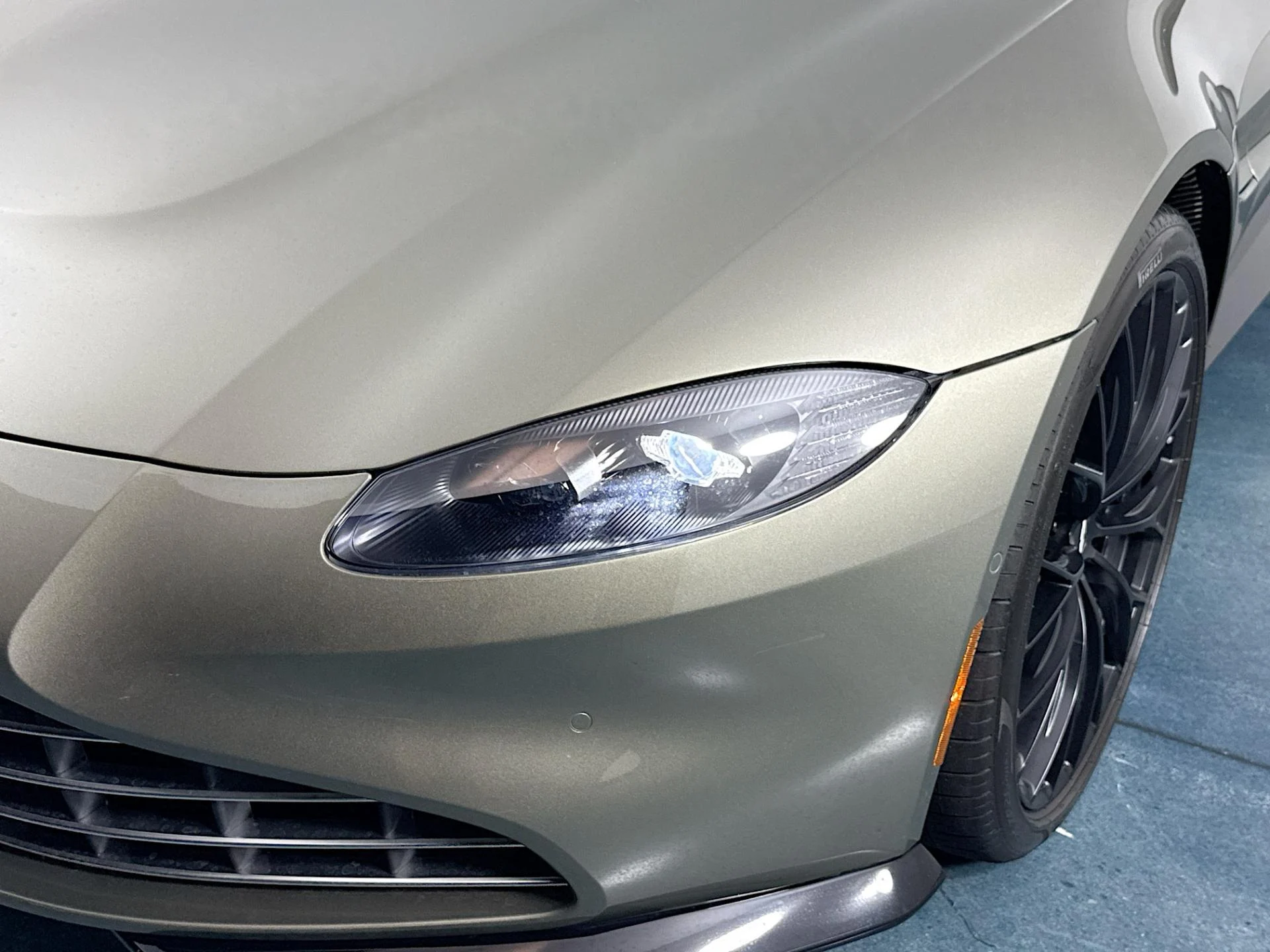 mph051_1992082977_Used_2023_Aston_Martin_Vantage_V8_1783445573_7ebd7b2ee0