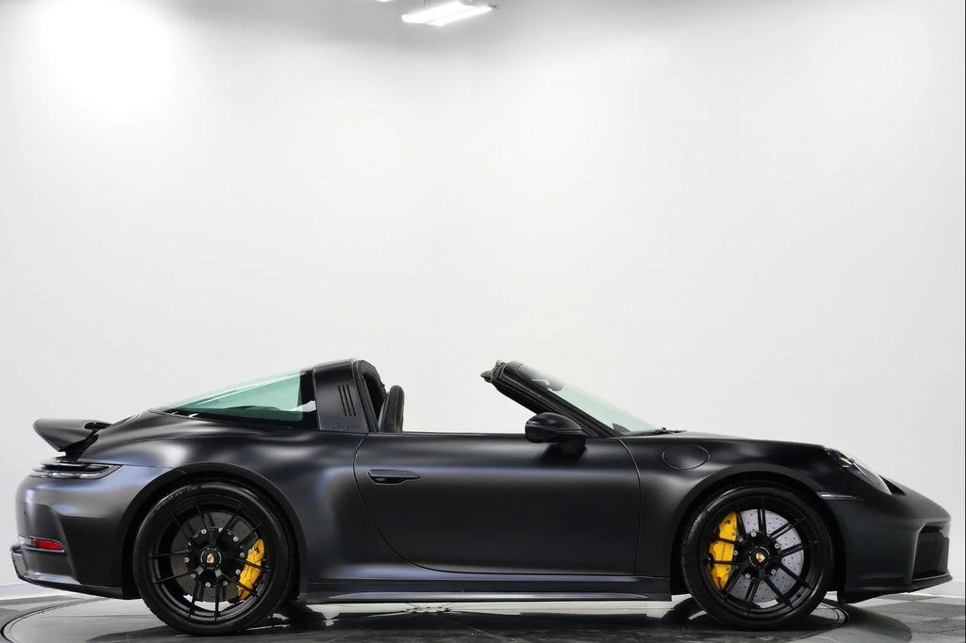 mph051_1997477899_L_Xgz_Cia8m_X_Sh_Pf_O_Df_Cfpzbcr4_WI_b6f9010a86