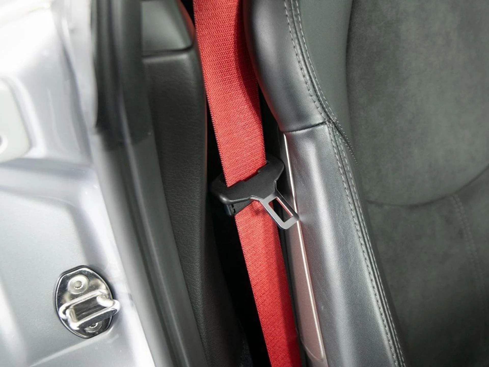 mph051_20041384_xg_Y7io_3fn_Er_Pf5tiu_MKO_Nffxt_Q_dec99567cb