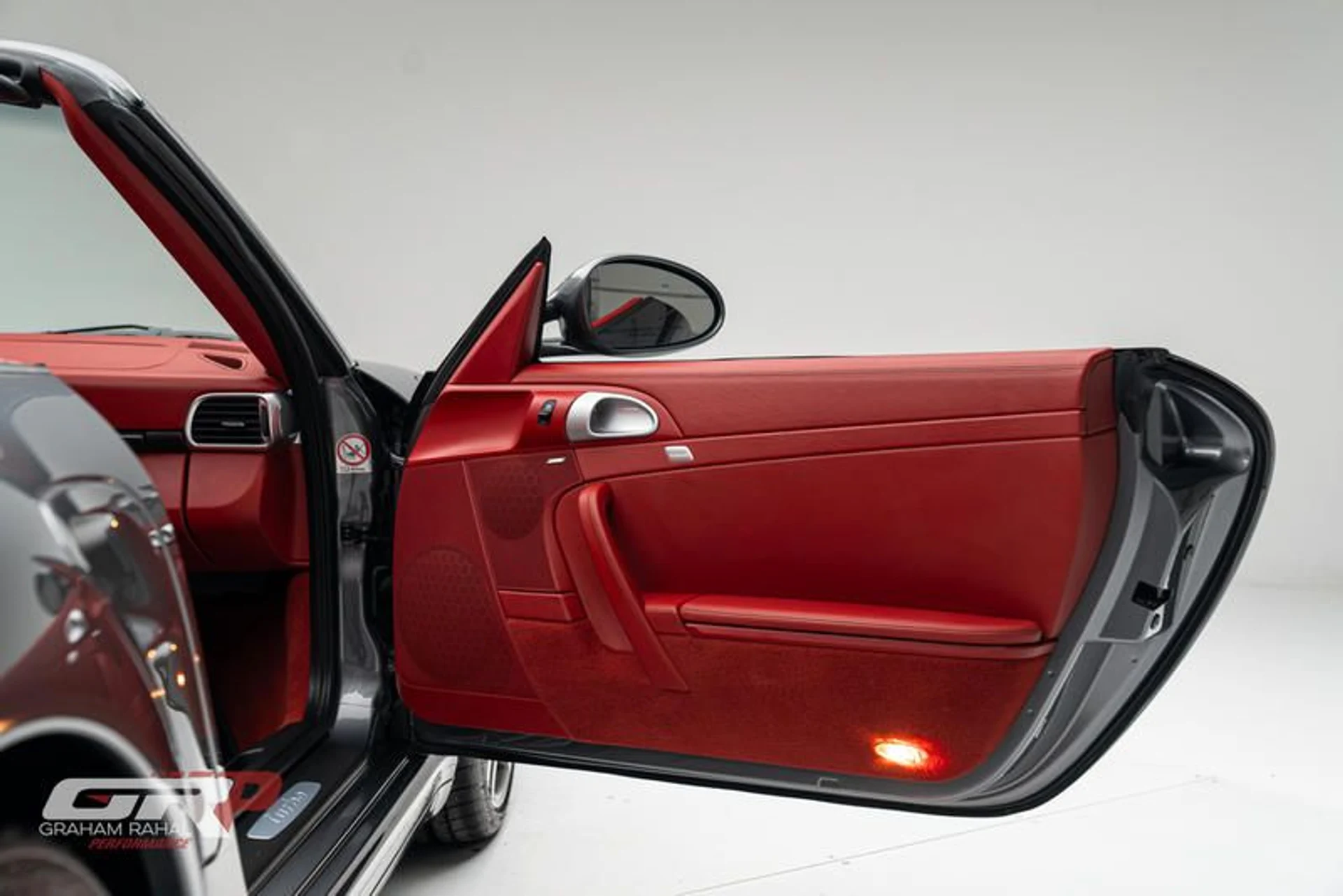 mph051_203468630_052_B7654_7535_473_D_8_D02_BF_936_A5_EB_297_68519bc250