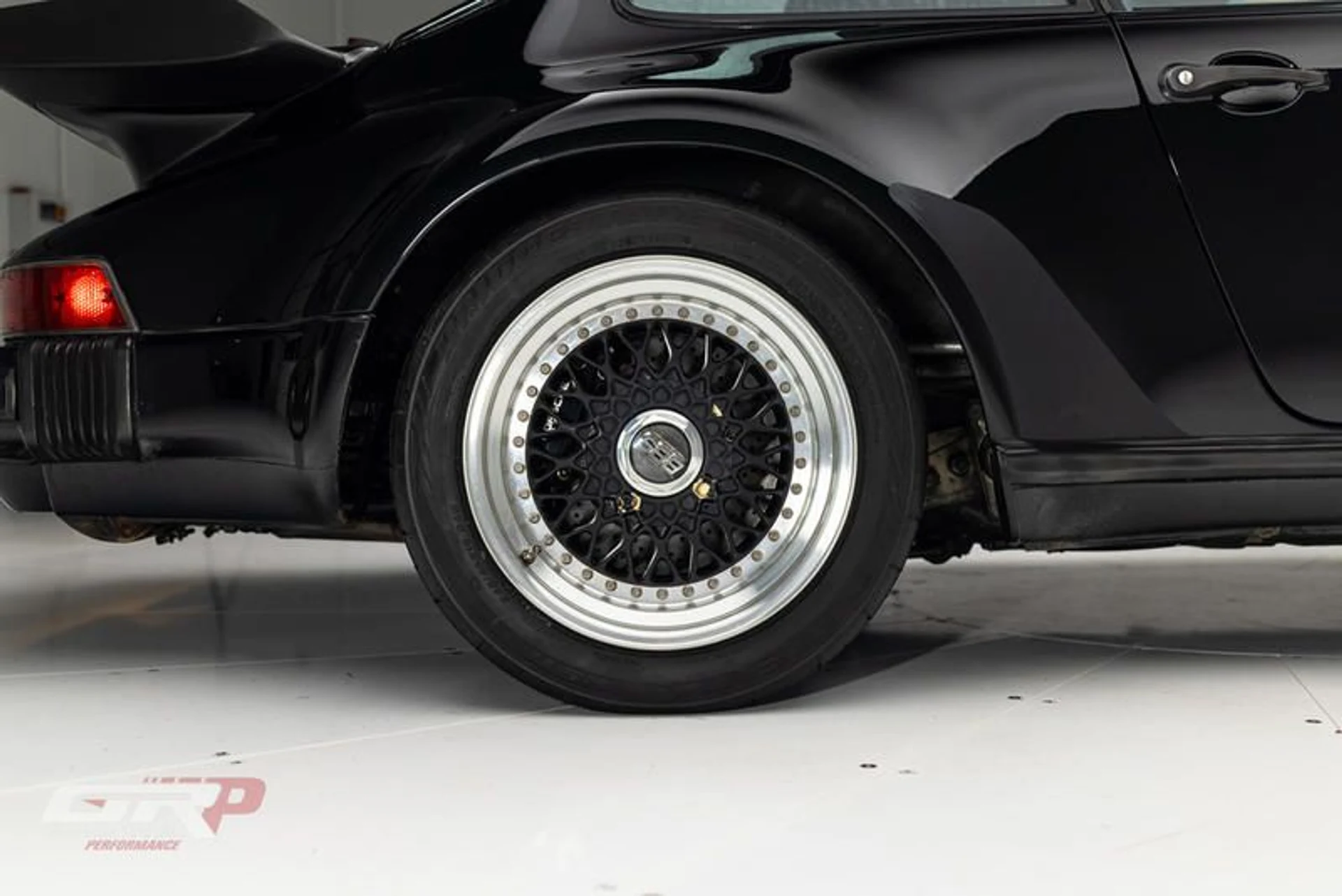 mph051_2039463975_DDB_7_EB_9_B_C1_C5_4_A30_992_C_77_F1_E5717_C96_bd669b0a93