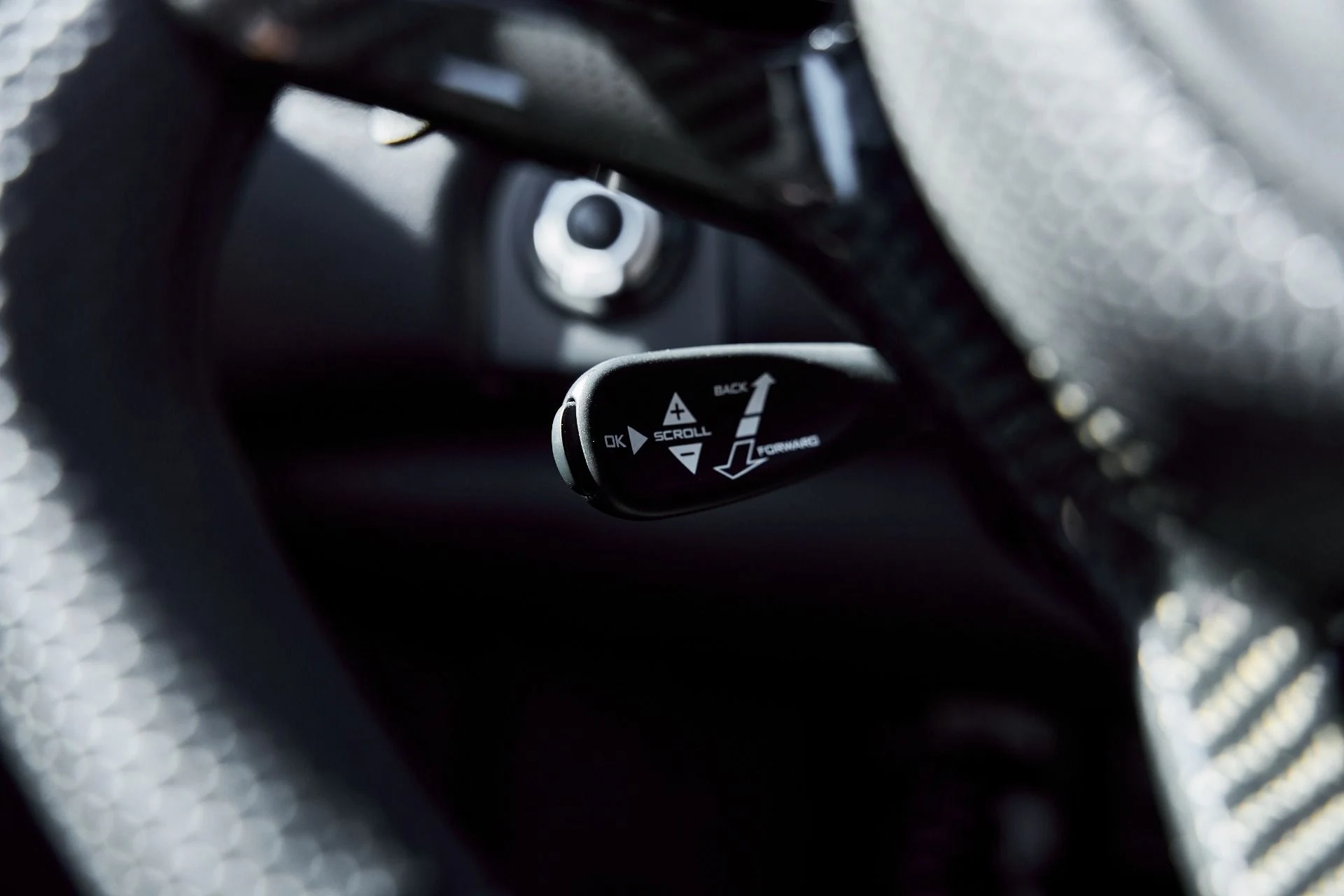 mph051_2045952597_Used_2012_Mc_Laren_MP_4_12_C_Base_1772743131_af5958971f