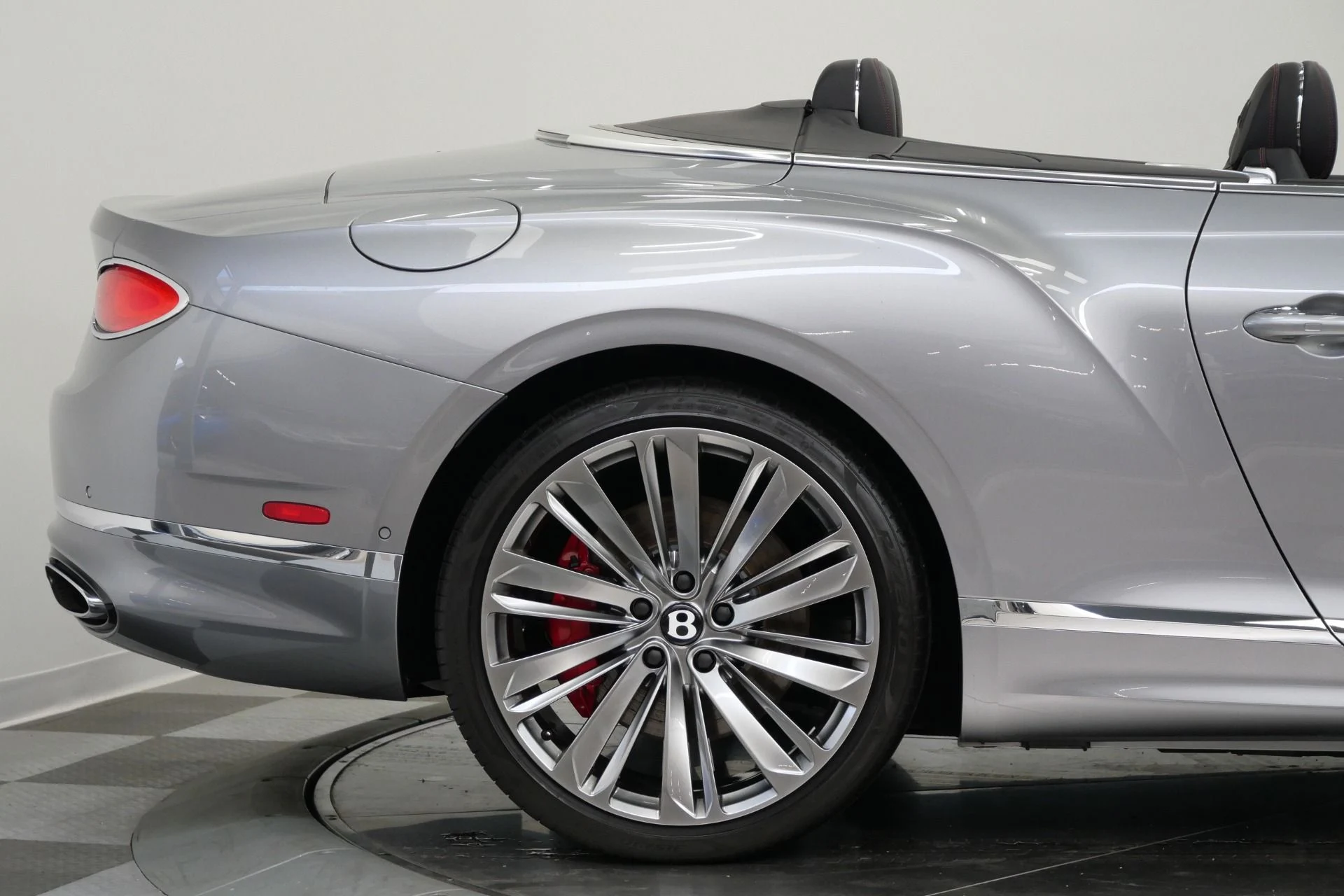 mph051_2067051447_Used_2023_Bentley_Continental_GTC_Speed_Low_Miles_Touring_Specification_Front_Seat_Comfort_1780072023_1441d1c44e