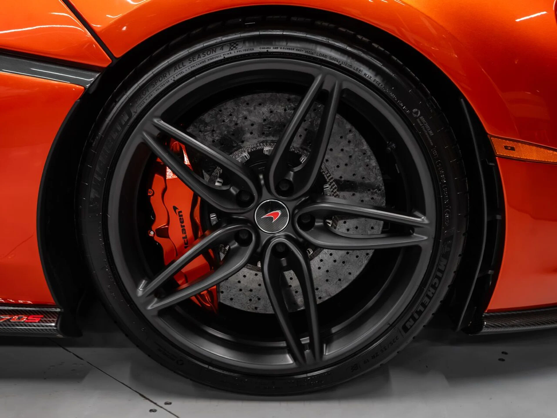 mph051_210108580_mclaren_570s_2017_bb0519ab9a