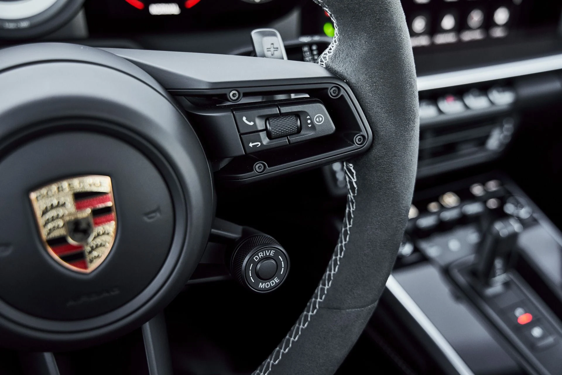 mph051_2108766974_Used_2023_Porsche_911_Turbo_S_1774404070_d26afda476