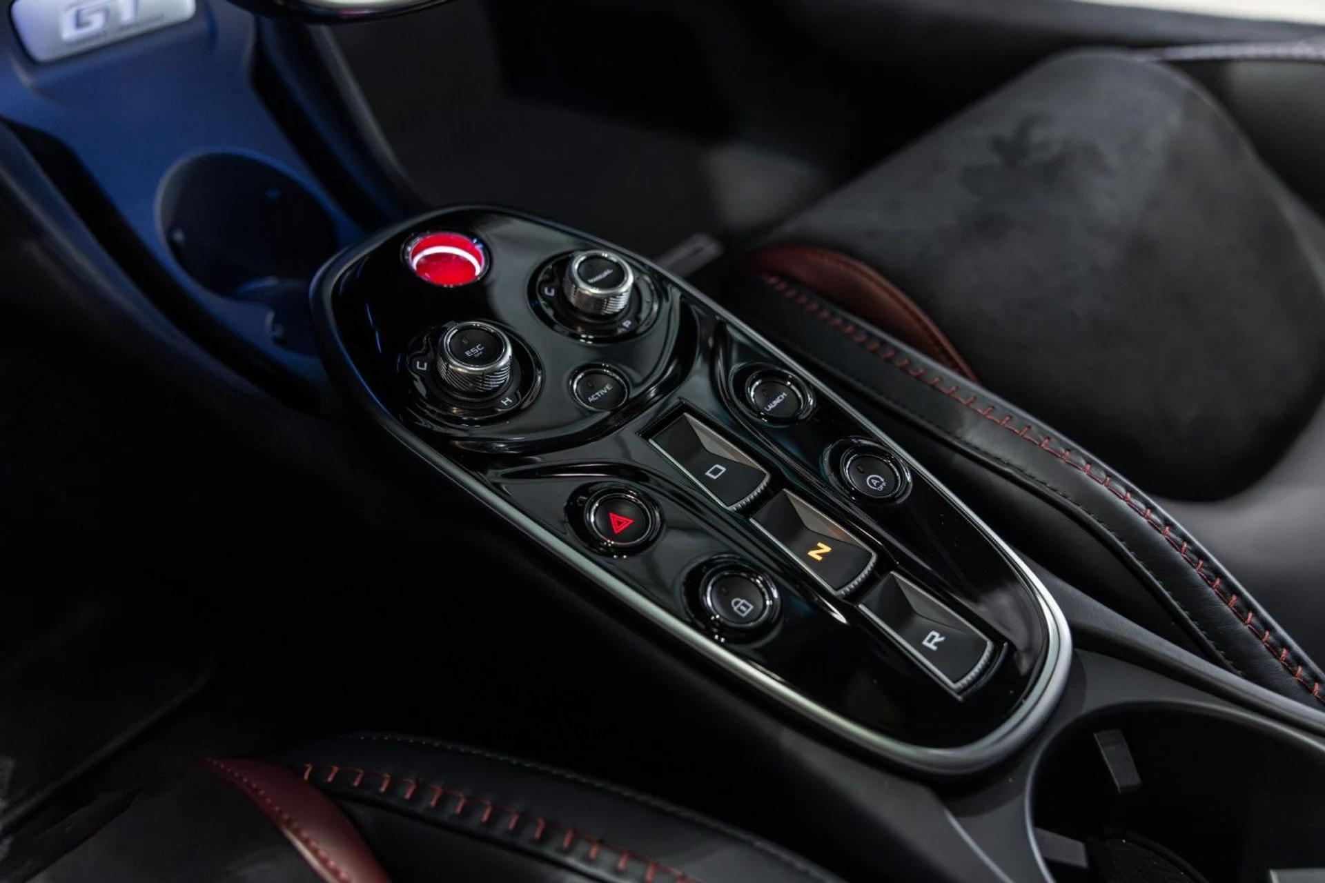 mph051_211059085_mg_0a4a053d24