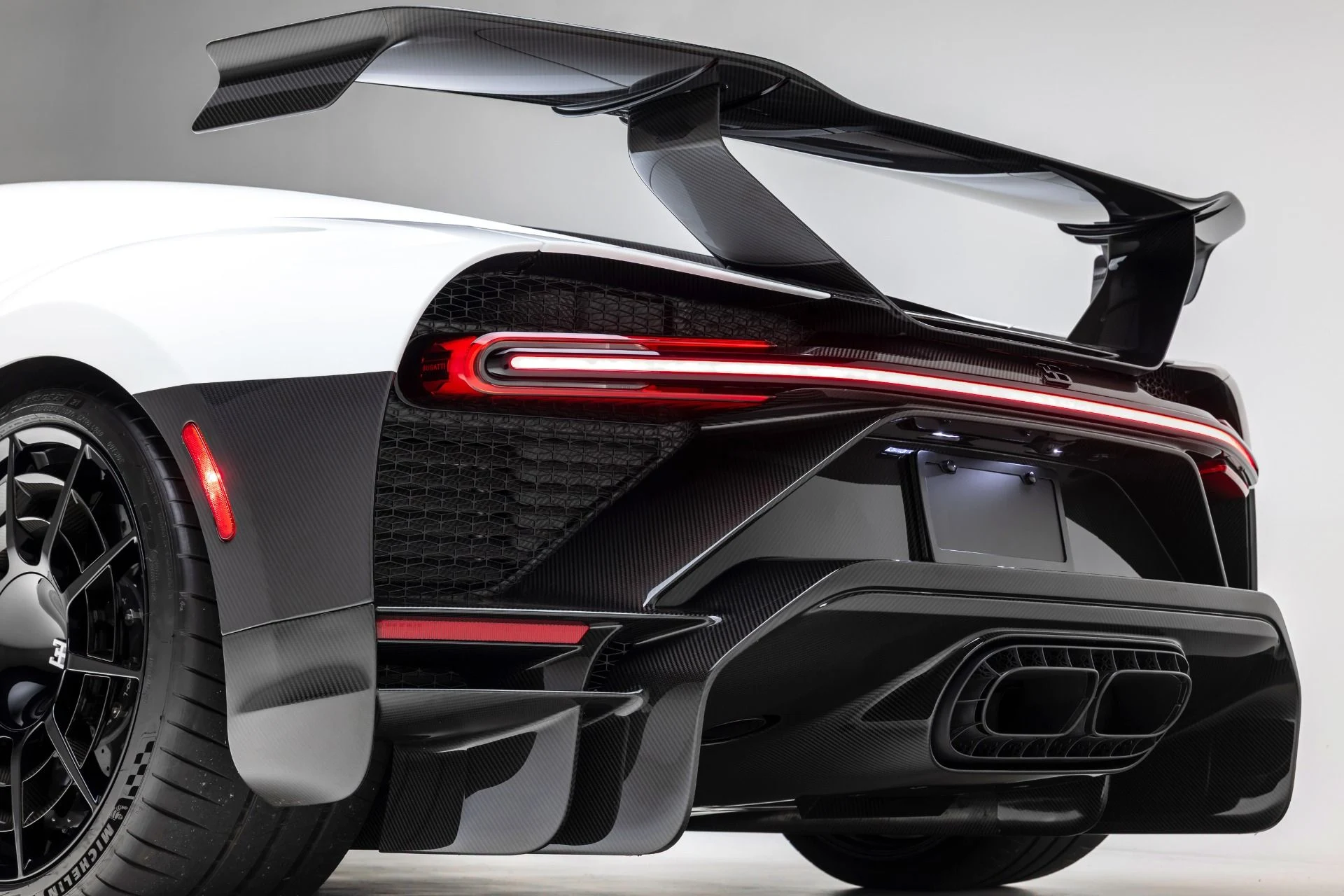 mph051_212873168_11790_p52_l_bcd0d2c62f