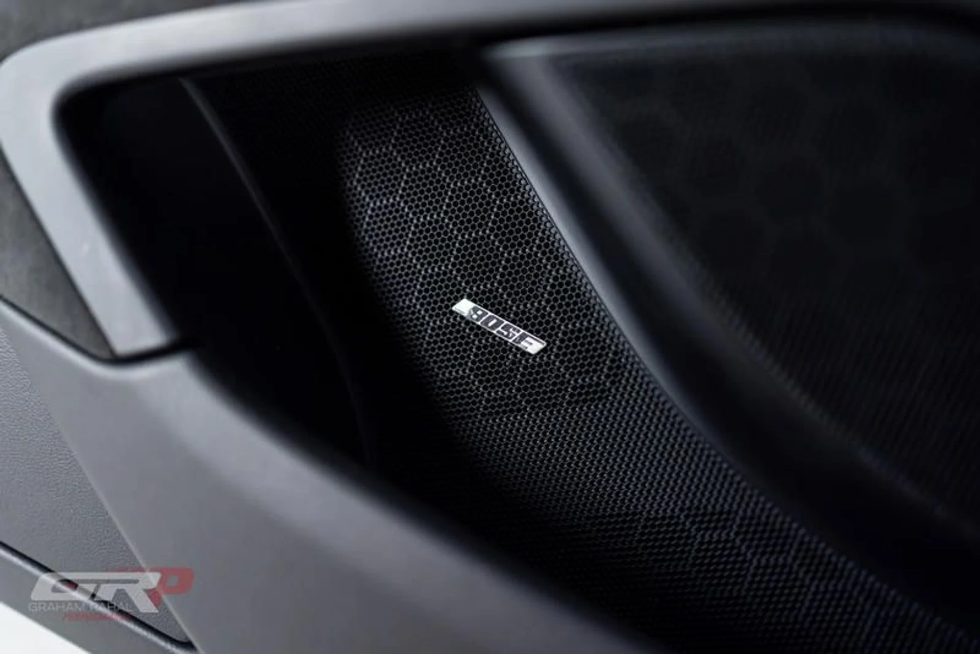 mph051_2186903594_05_F66398_499_C_4048_AD_0_E_9576262_B7_D2_C_f2ac874b58