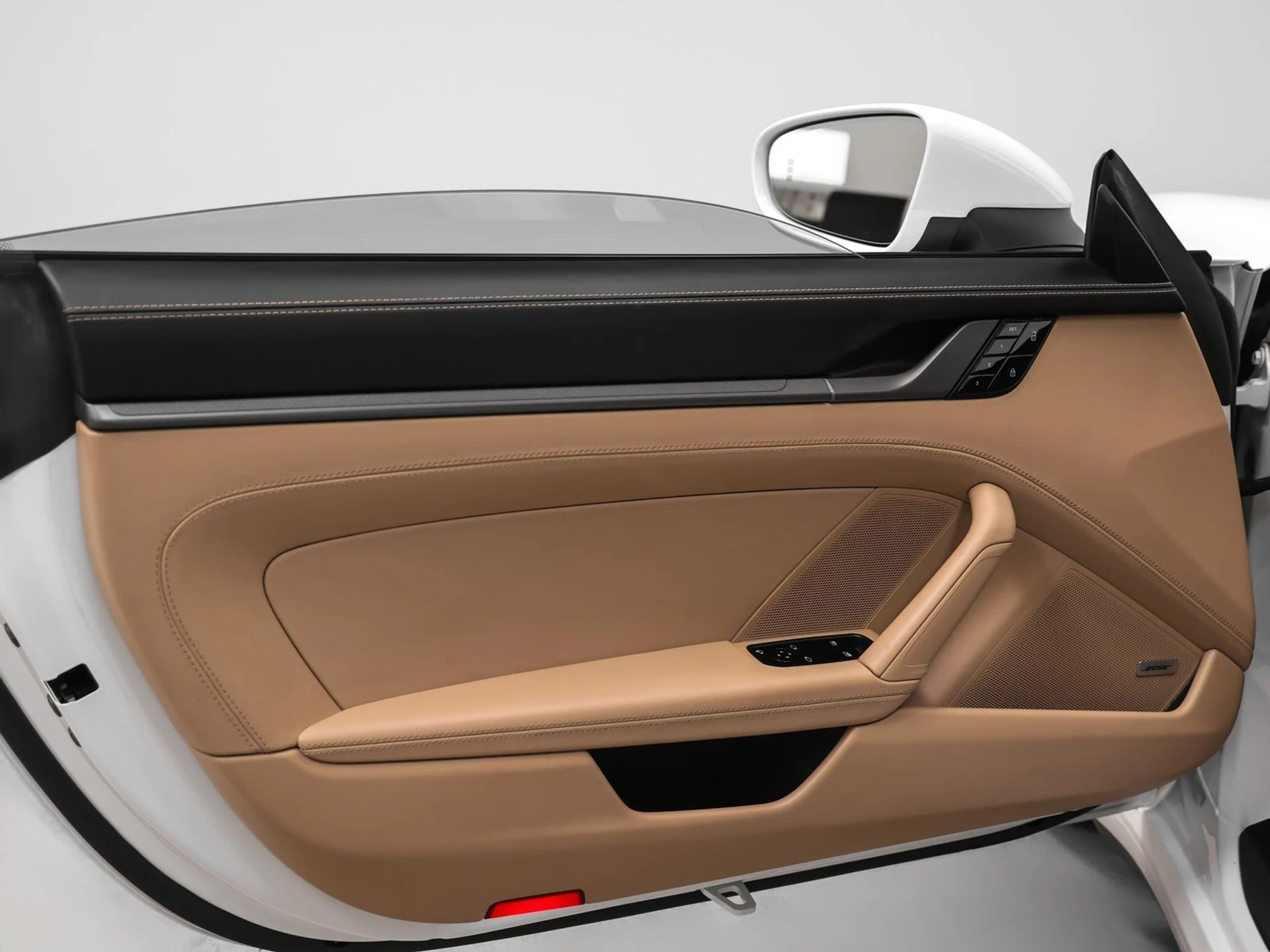 mph051_2188816427_52_0691e45824