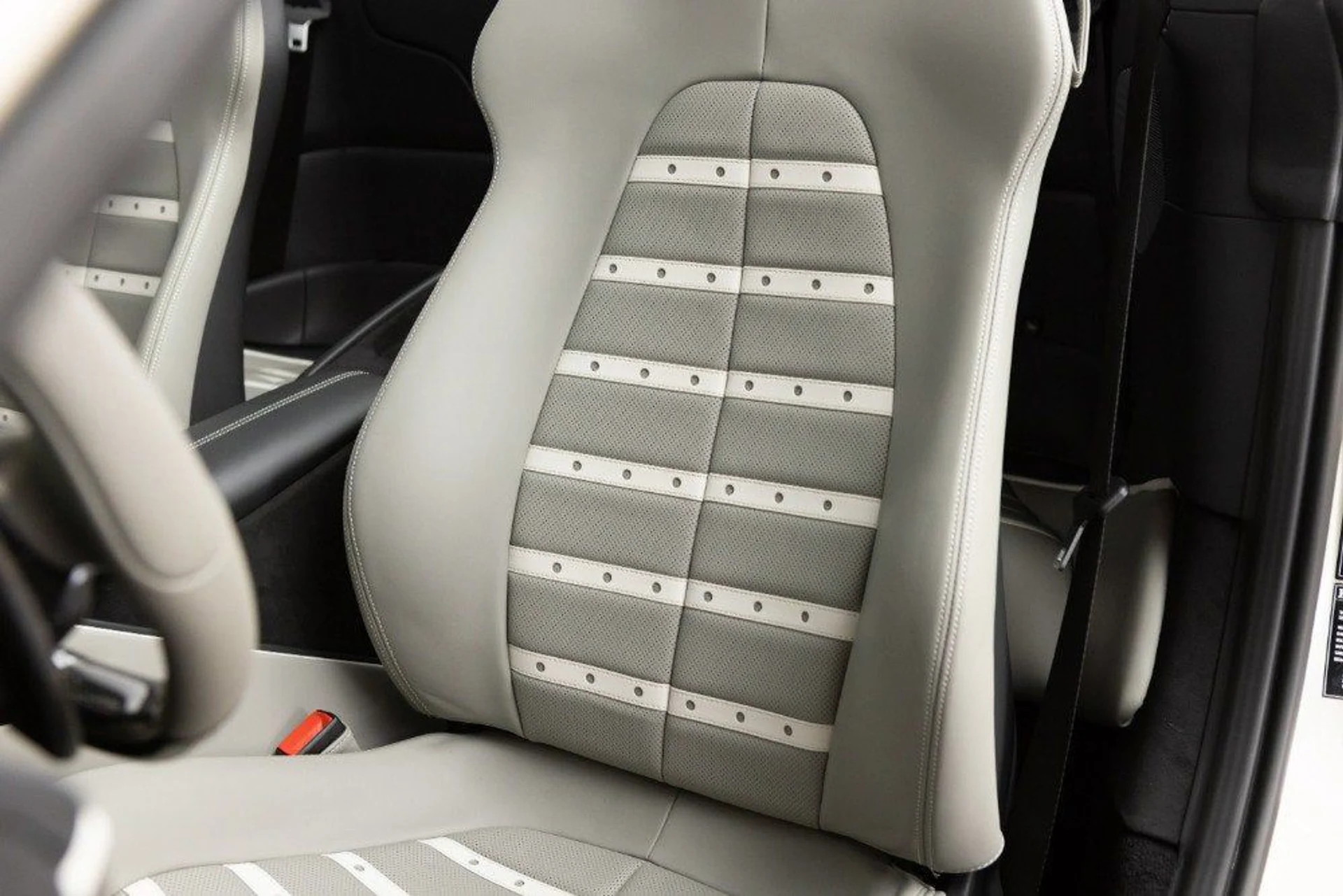 mph051_2204104930_3463e7e8329e439c933aae5bd55c2e9e_164a1d5406