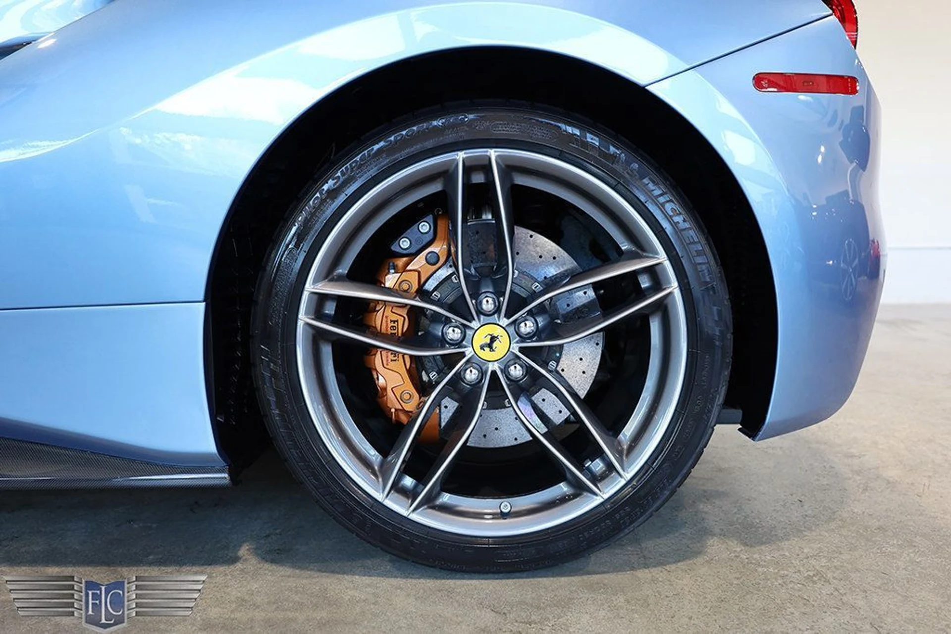 mph051_2214818858_used_2017_ferrari_488_gtb_coupe_9689_22969382_52_1024_cdb74eef99