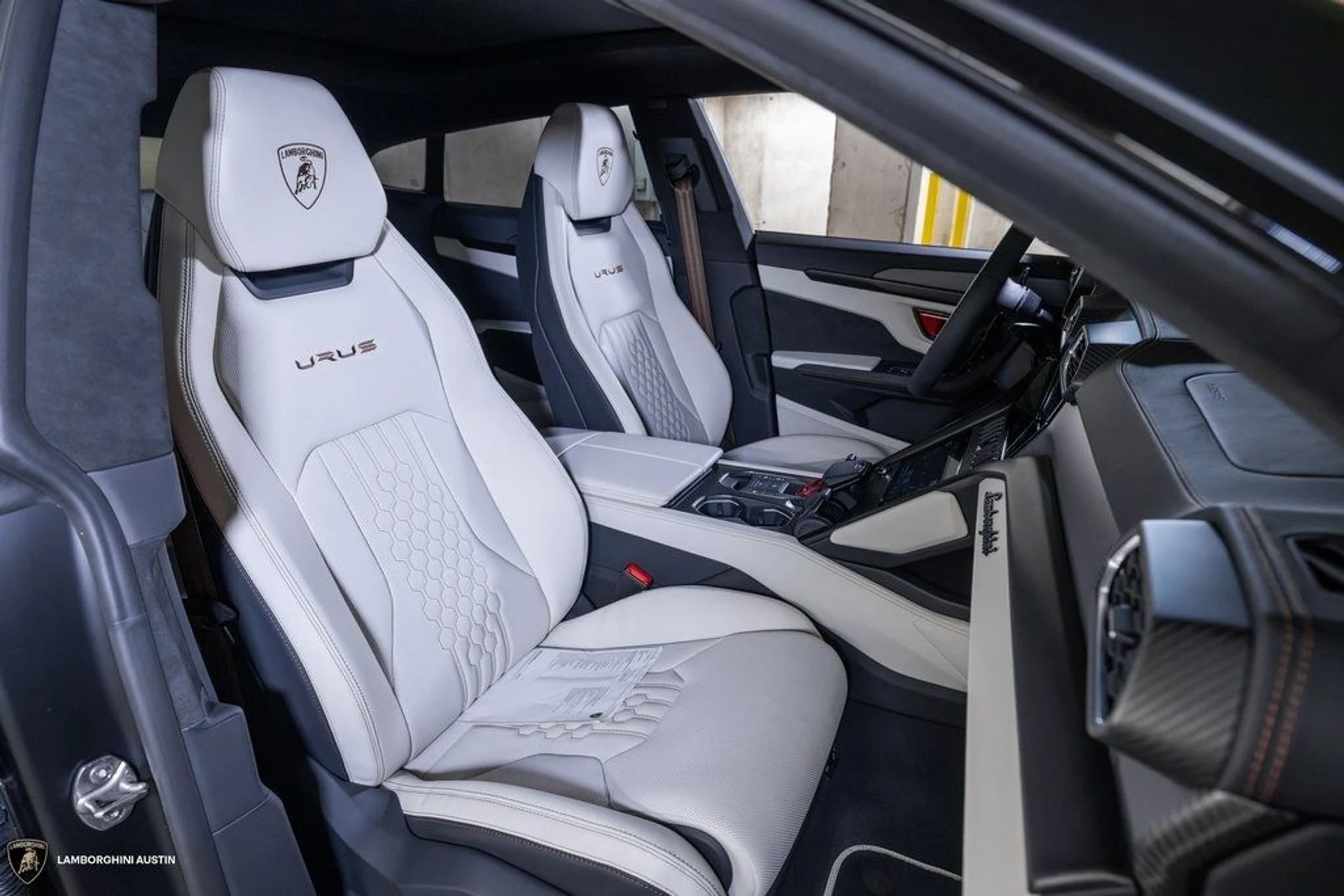 mph051_2215691423_6ce4effd354bd7b38c26ef4cb0c93aecx_b2acc9a940