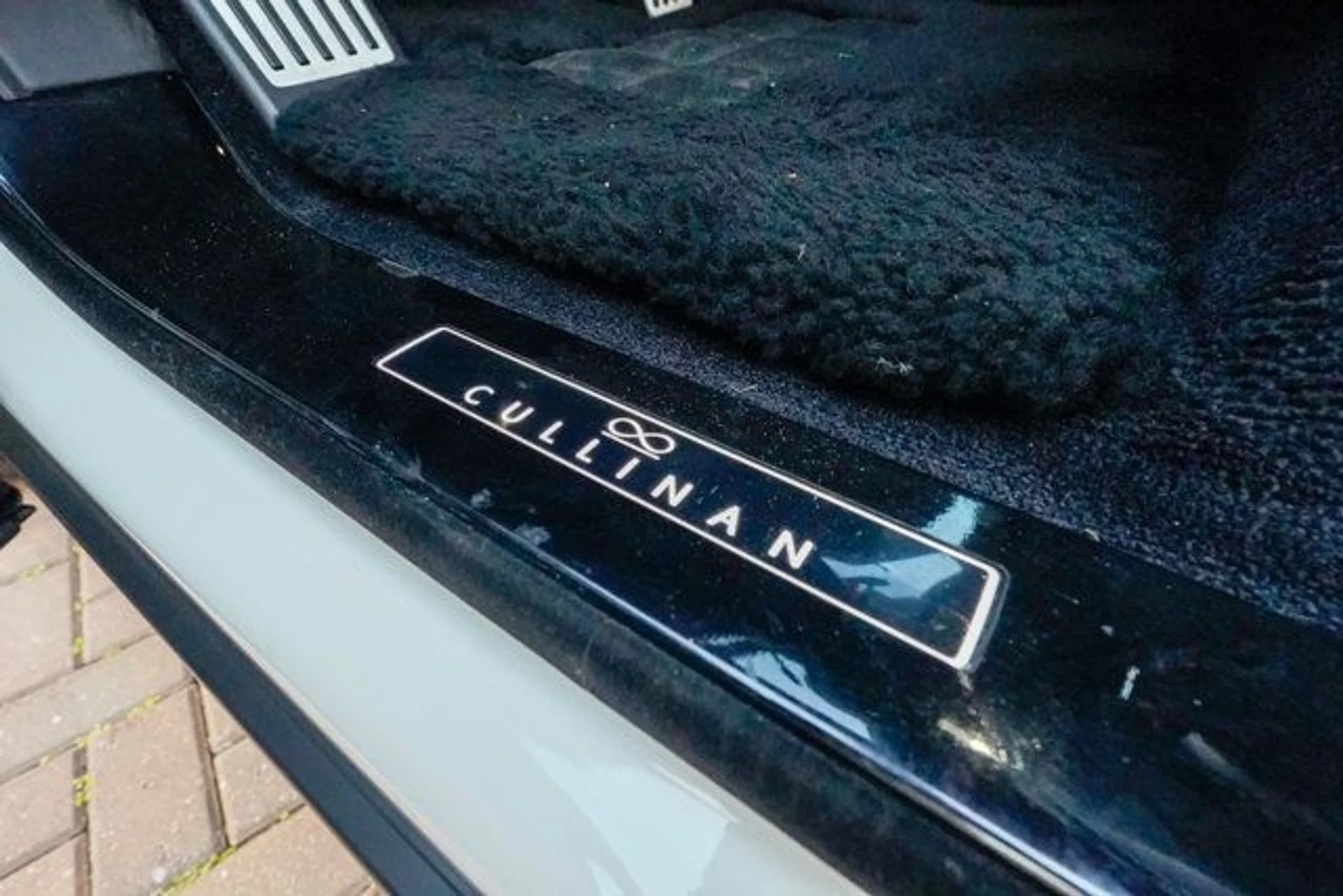 mph051_2215894027_22981379_52_640_275d092d07