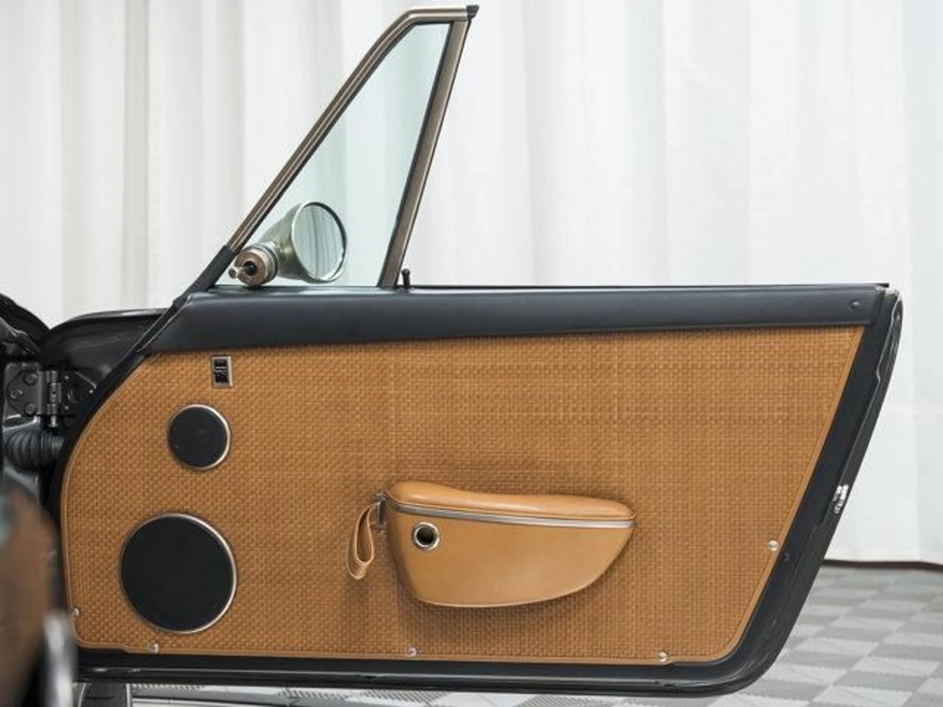 mph051_223290154_cla_Hb_X_Ls_D_Drv_KCX_Pz_FWV_u_Cfc_418386ab92