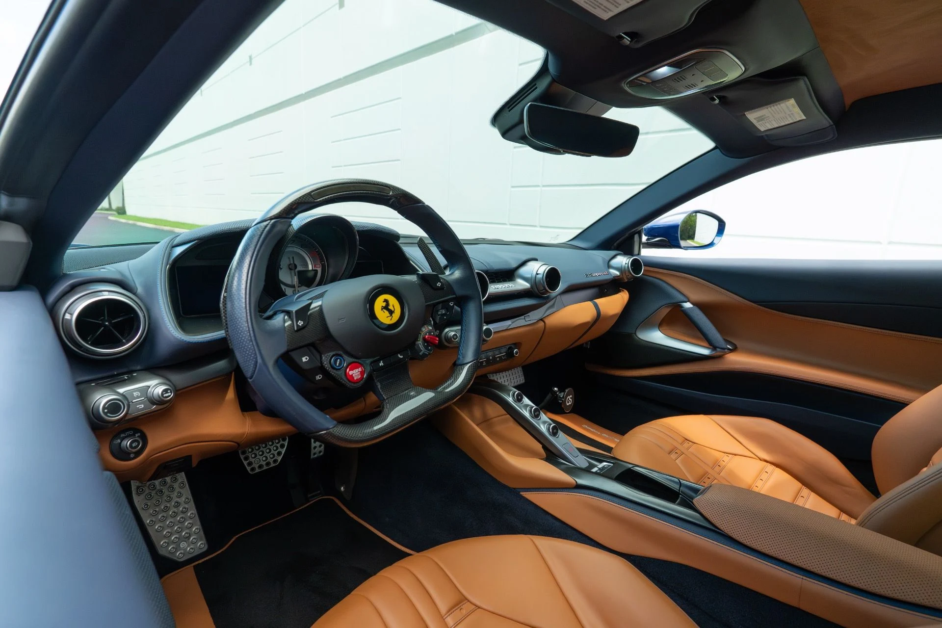mph051_2256251210_Used_2020_Ferrari_812_Superfast_1758742343_bb81f5e063