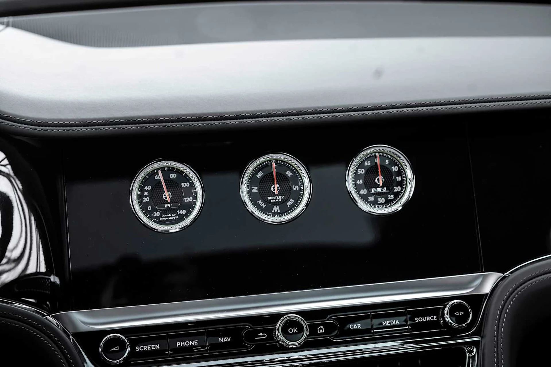 mph051_2281519941_b0f04530b903767eaf9ada58d5244483x_c2e7714d87